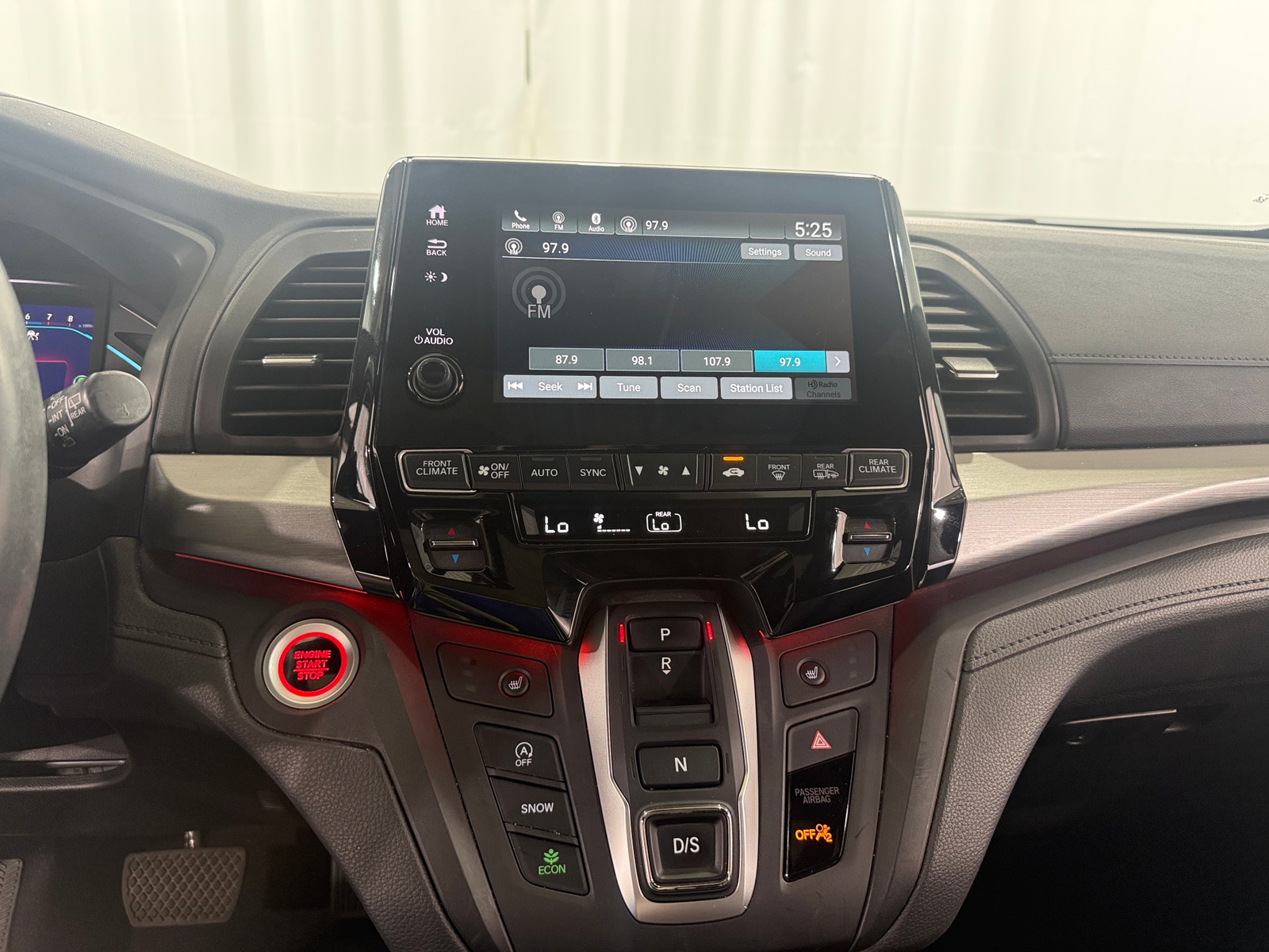 Thumbnail: 2023 Honda Odyssey - 3