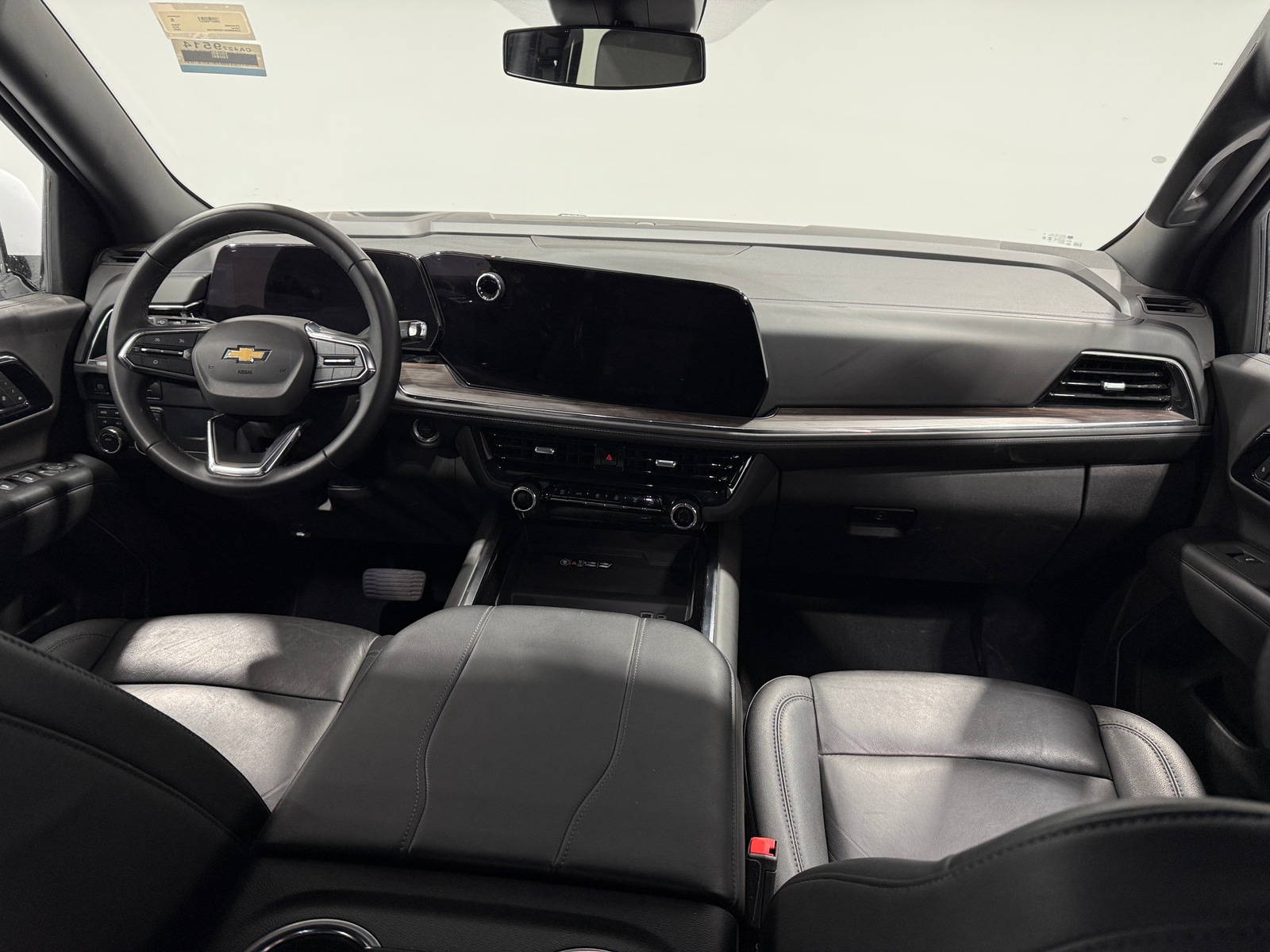 Thumbnail: 2025 Chevrolet Tahoe - 2