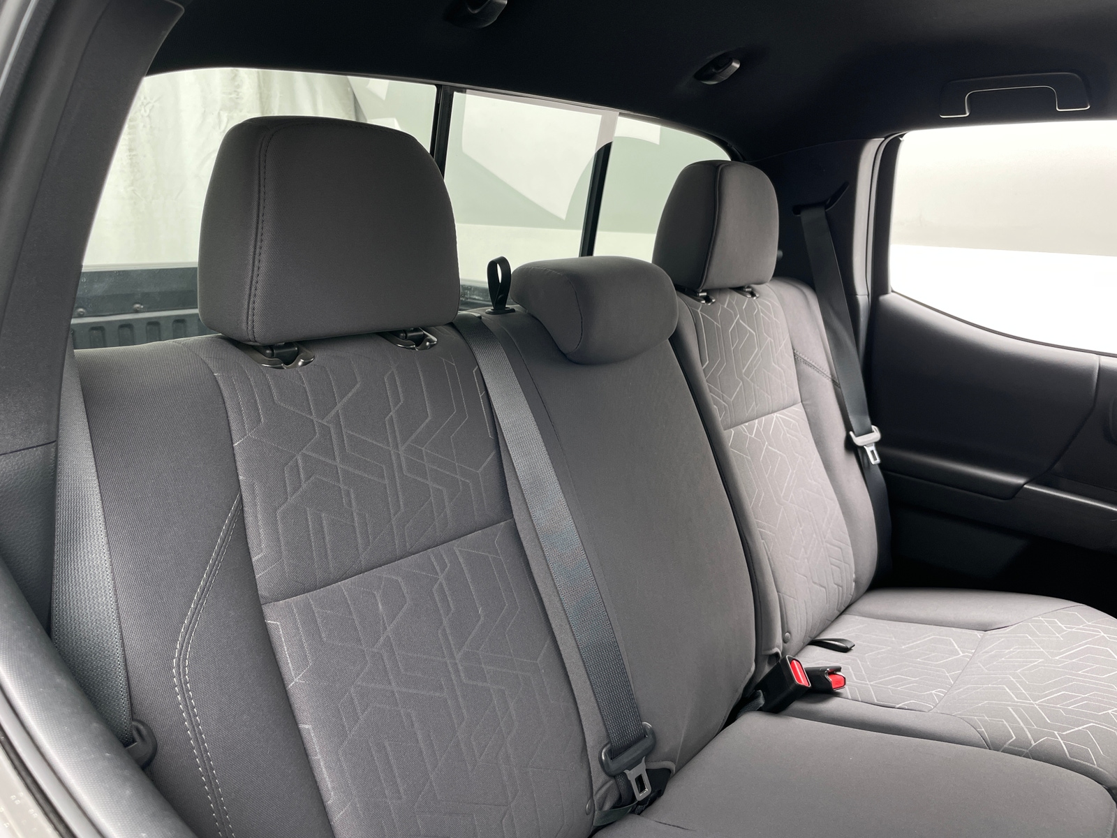 Thumbnail: 2017 Toyota Tacoma - 6