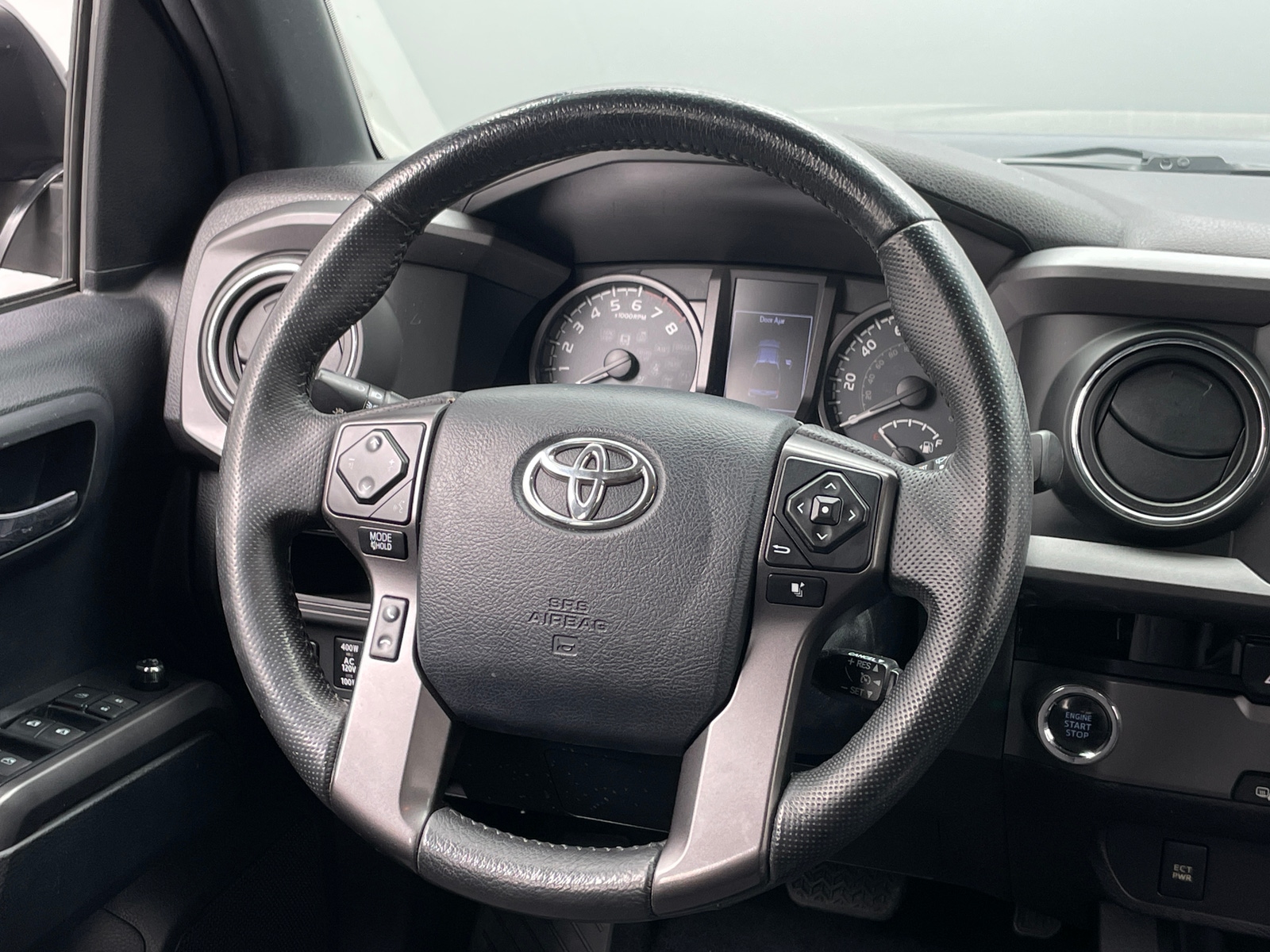 Thumbnail: 2017 Toyota Tacoma - 5