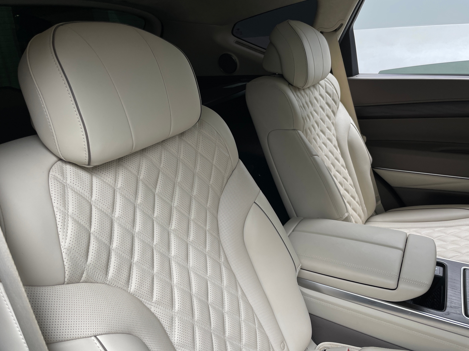 Thumbnail: 2024 Genesis GV80 - 5