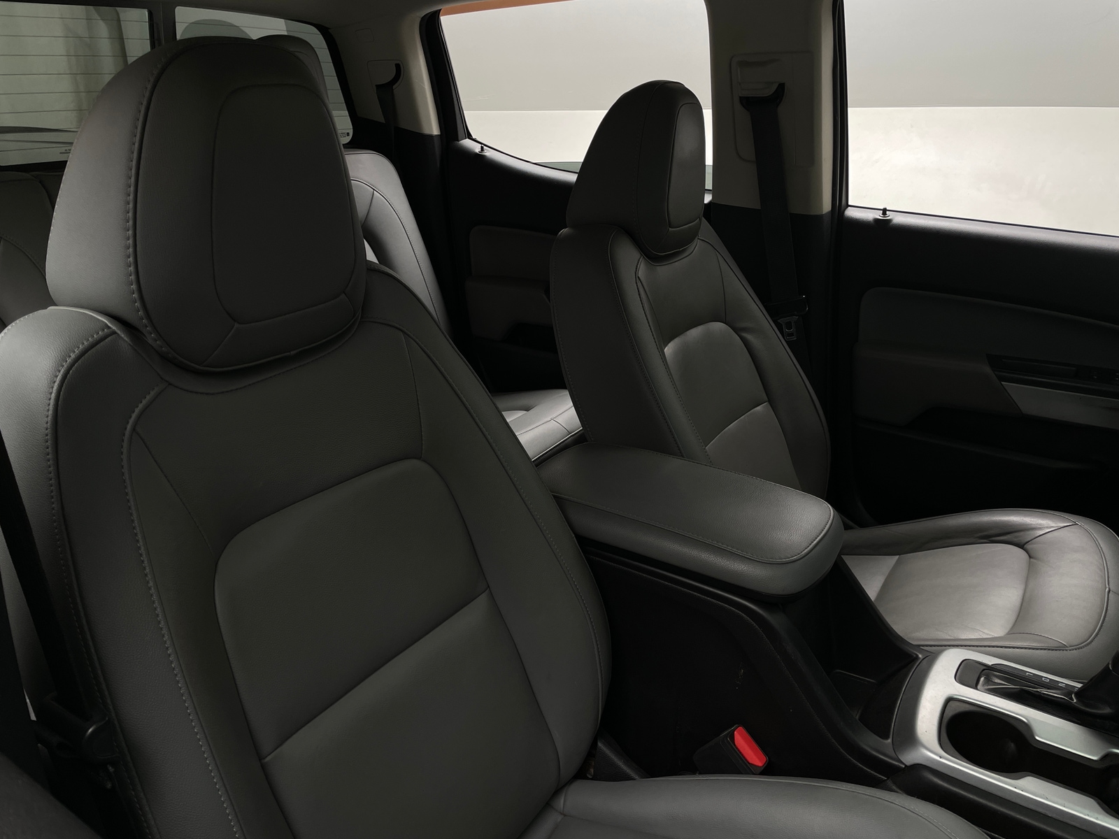 Thumbnail: 2017 Chevrolet Colorado - 2