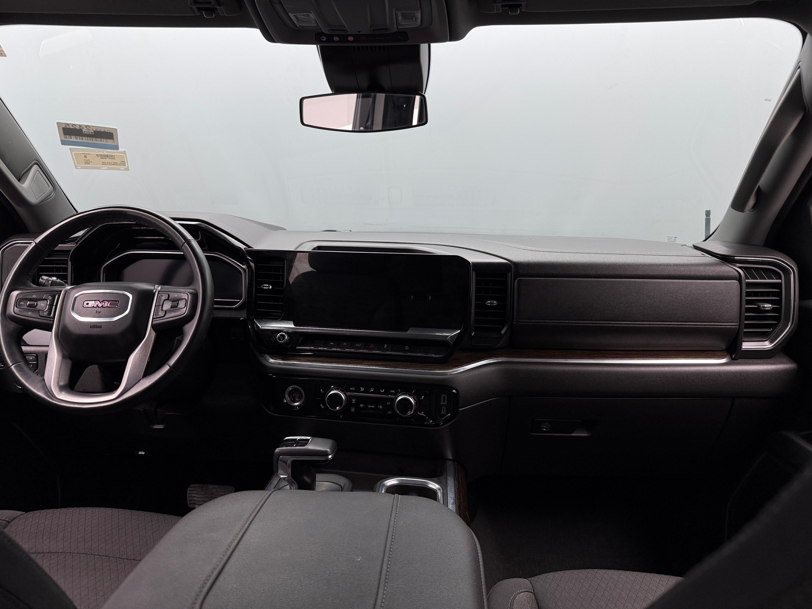 Thumbnail: 2023 GMC Sierra 1500 - 3