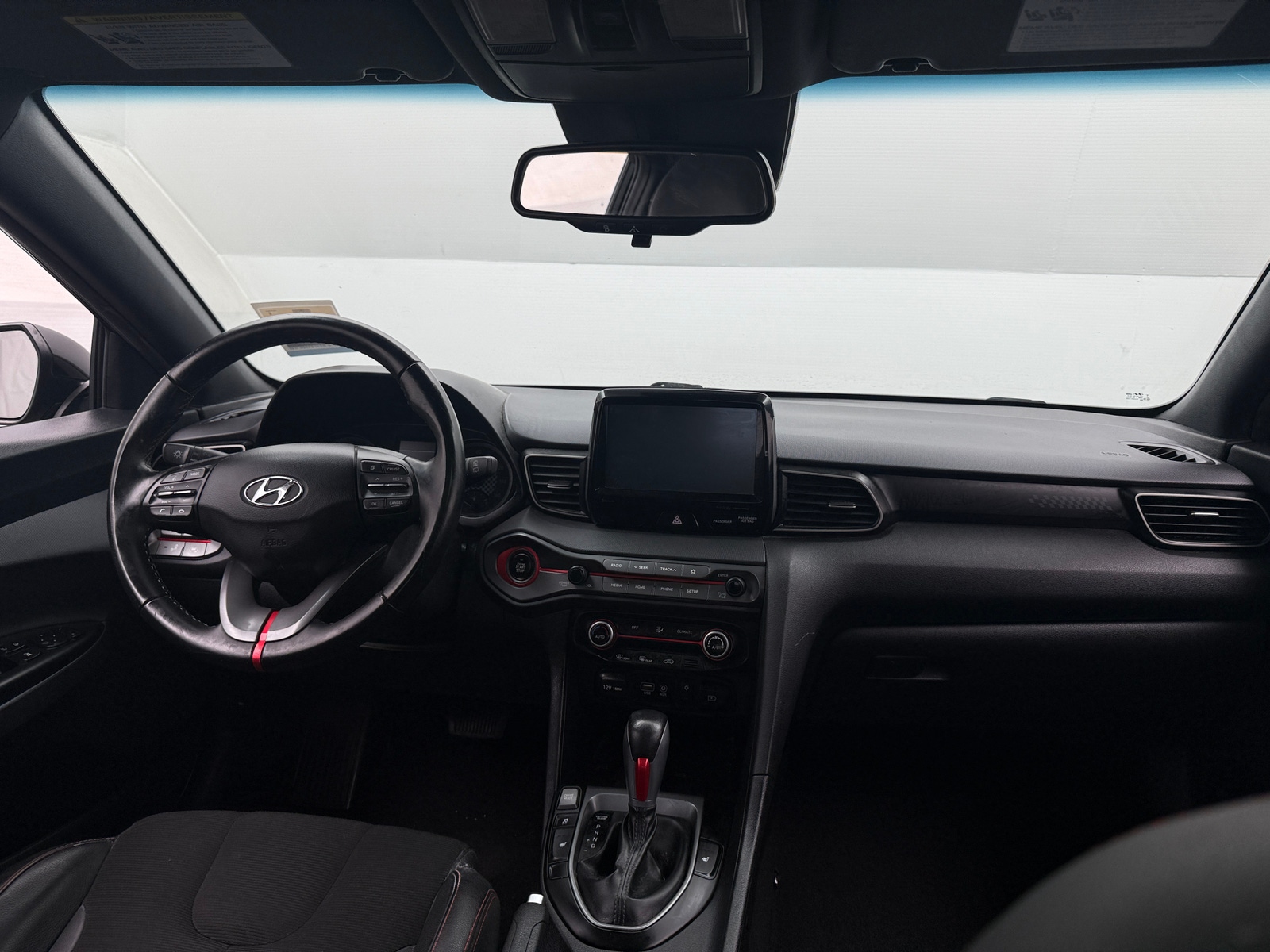 Thumbnail: 2019 Hyundai Veloster - 3
