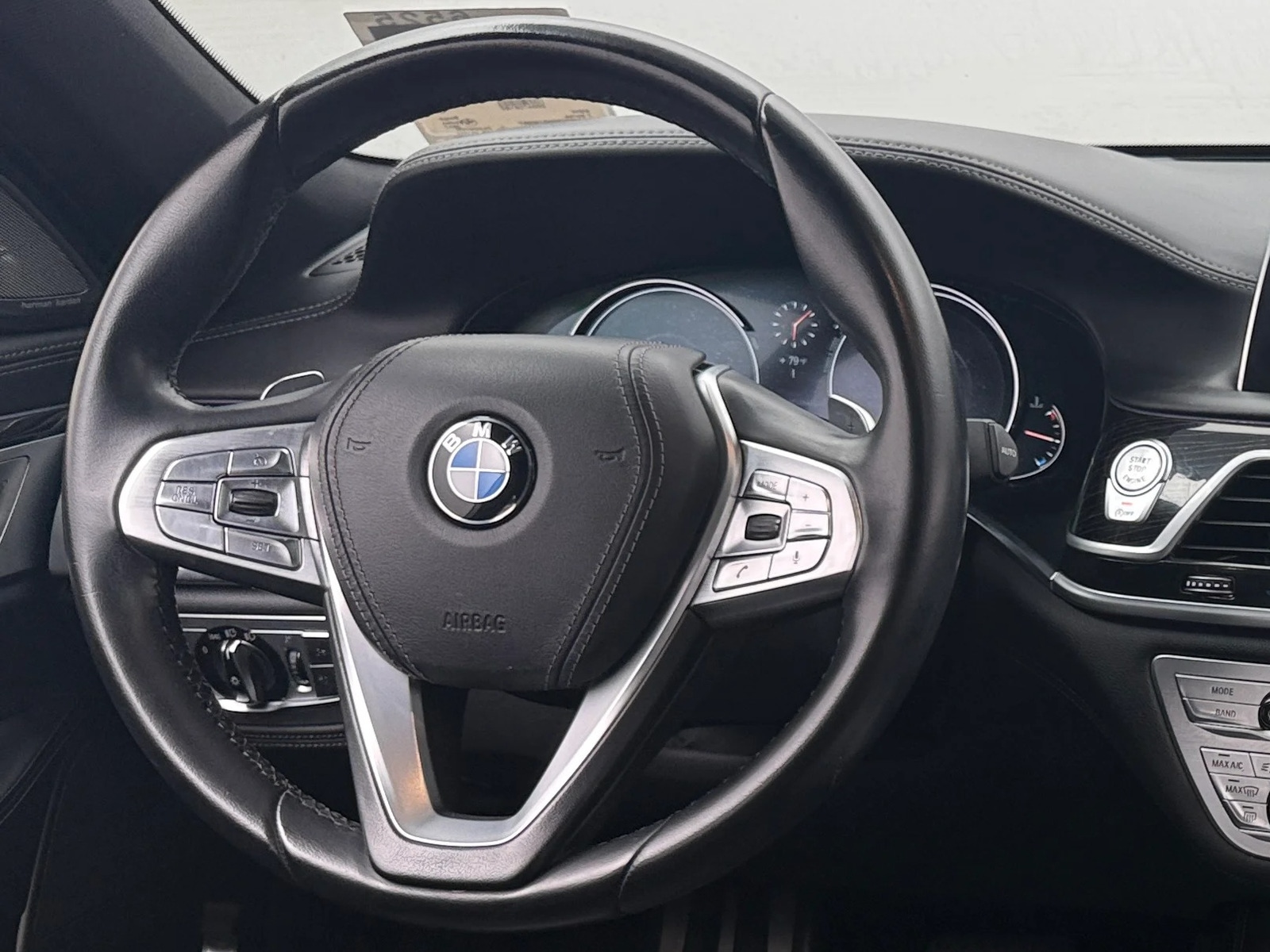 Thumbnail: 2017 BMW 7 Series - 4