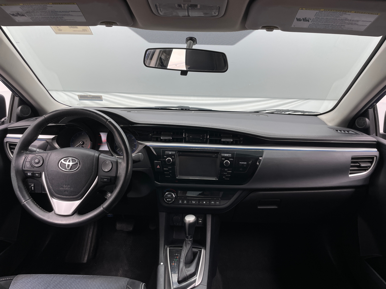 Thumbnail: 2016 Toyota Corolla - 3