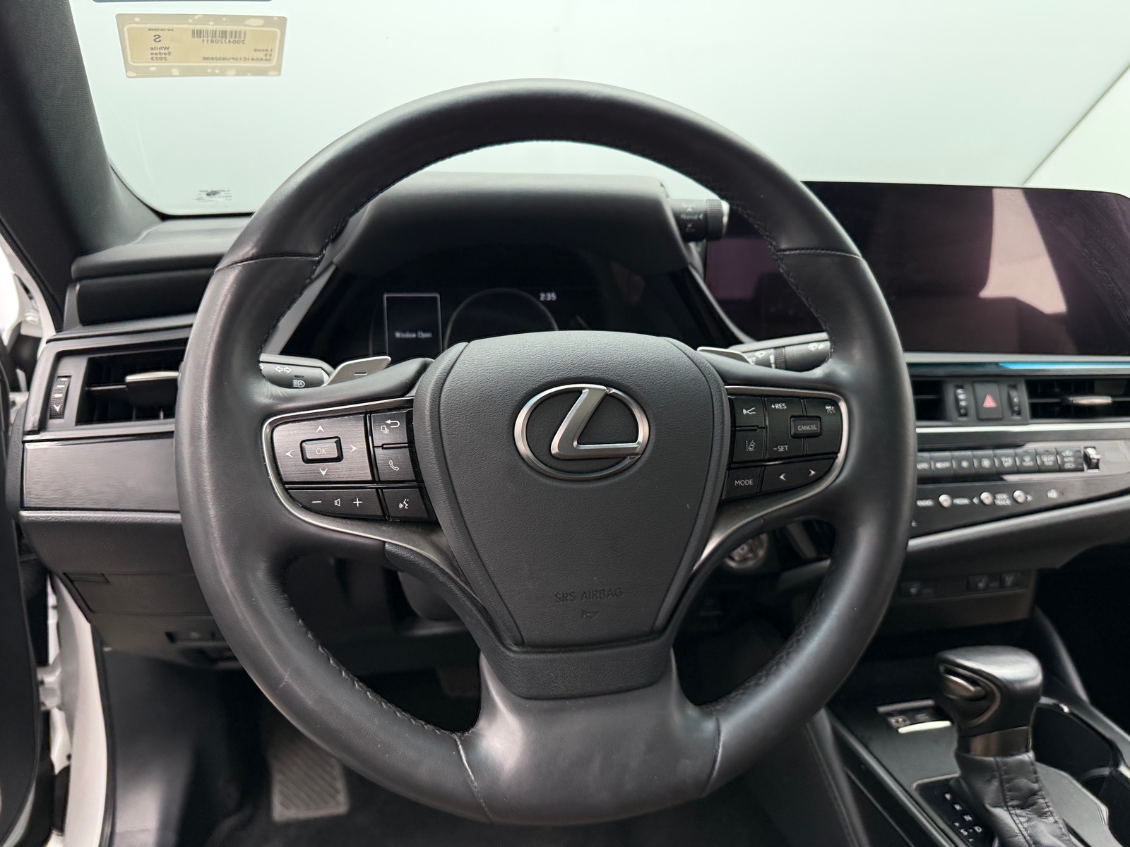 Thumbnail: 2023 Lexus ES - 4