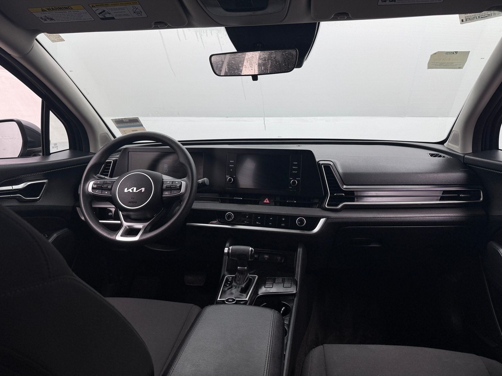 Thumbnail: 2023 Kia Sportage - 3