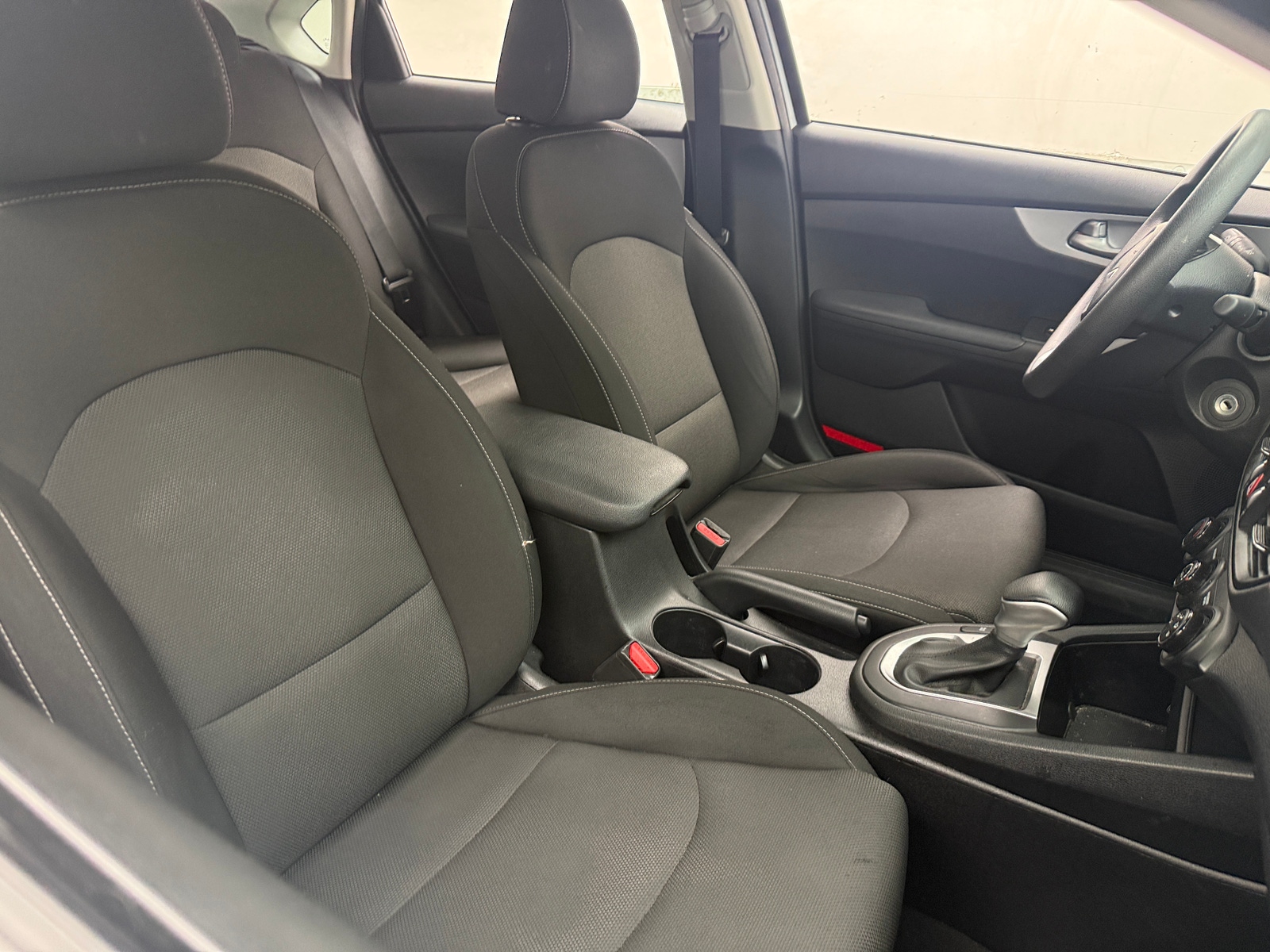 Thumbnail: 2023 Kia Forte - 2