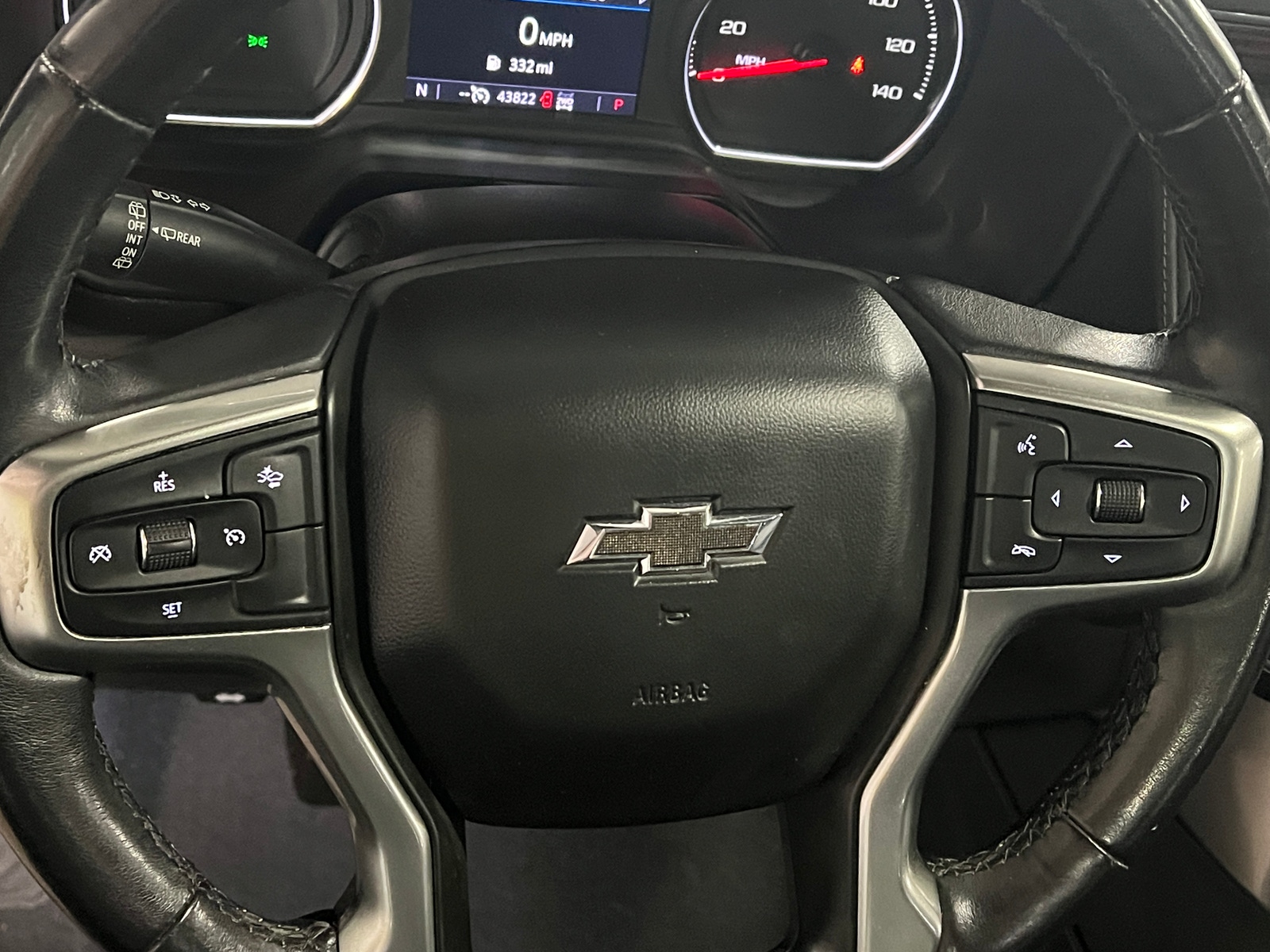 Thumbnail: 2021 Chevrolet Tahoe - 4