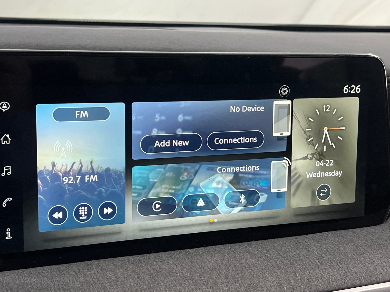 Thumbnail: 2025 Nissan Kicks - 4