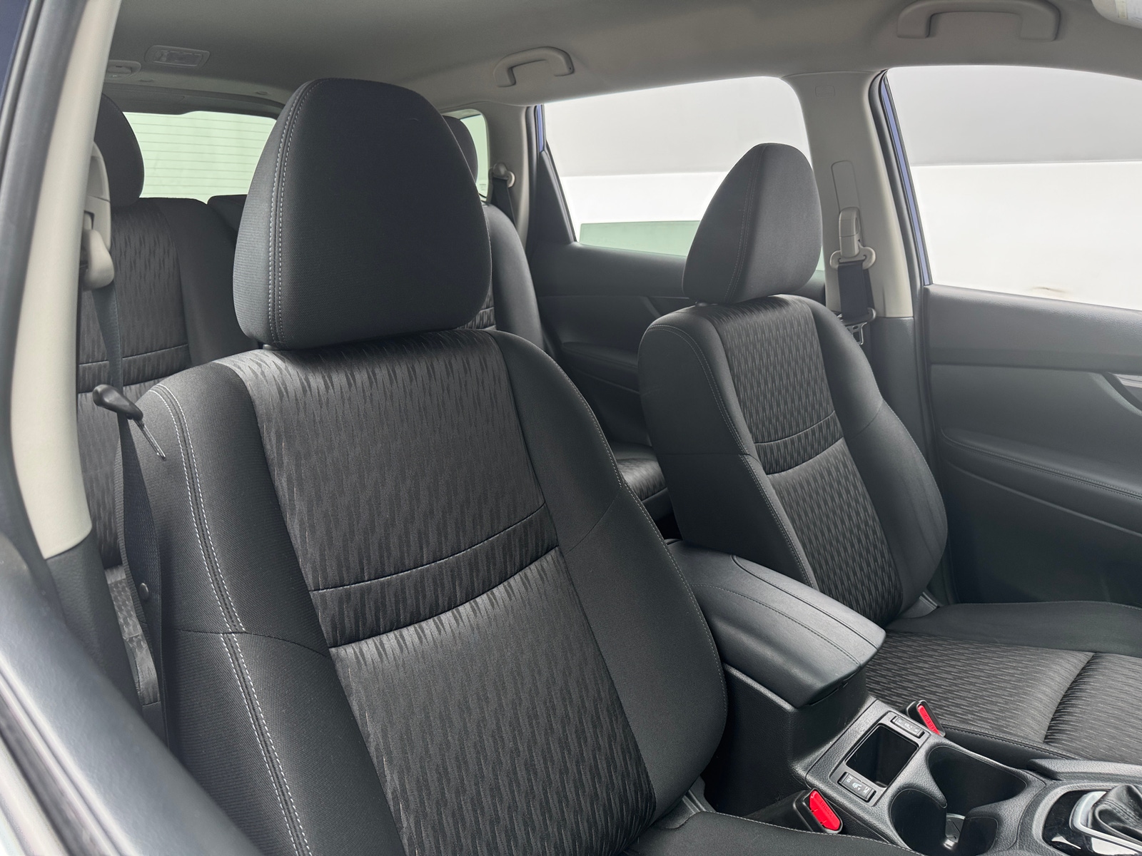 Thumbnail: 2019 Nissan Rogue - 2