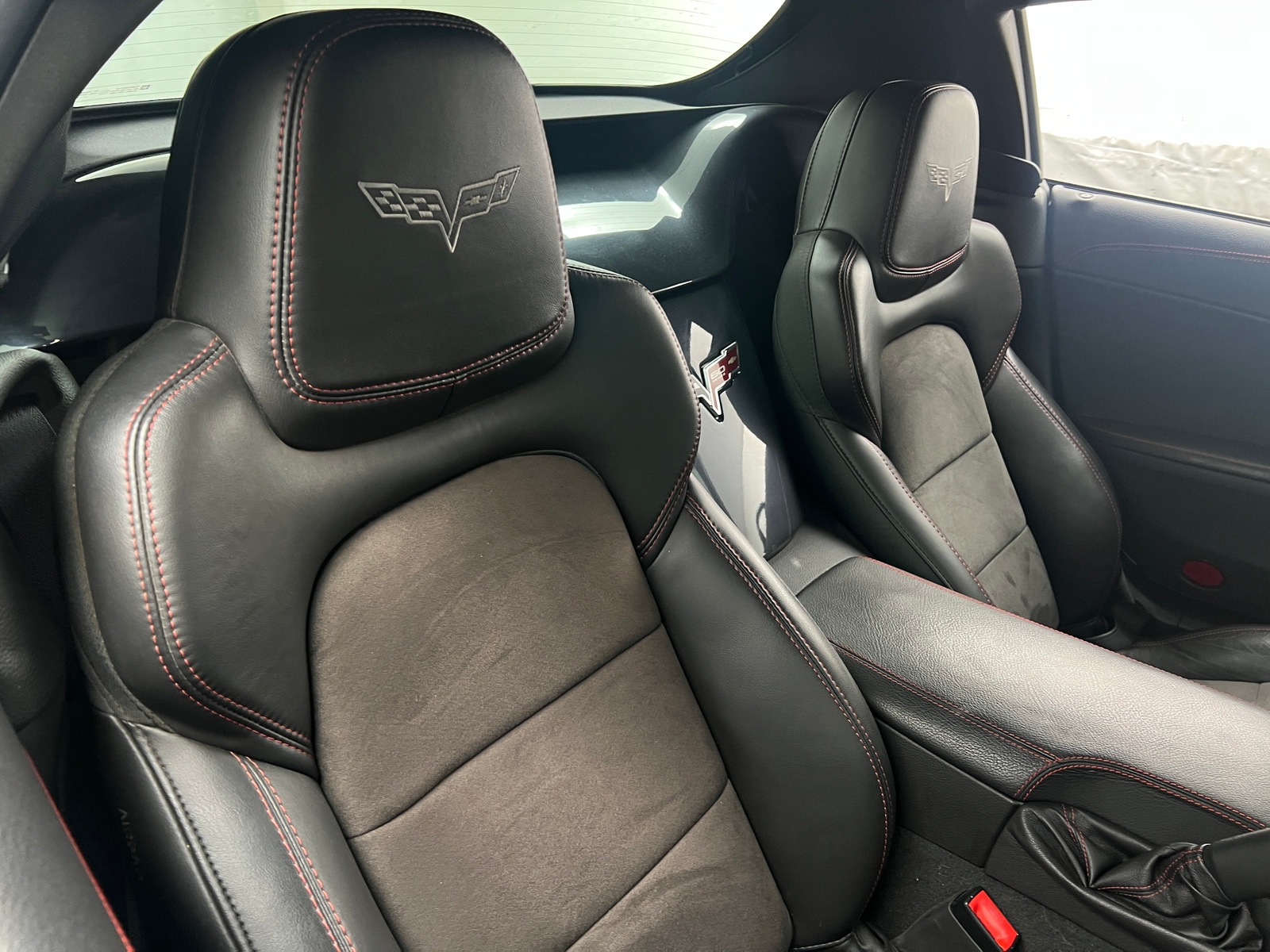 Thumbnail: 2013 Chevrolet Corvette - 2