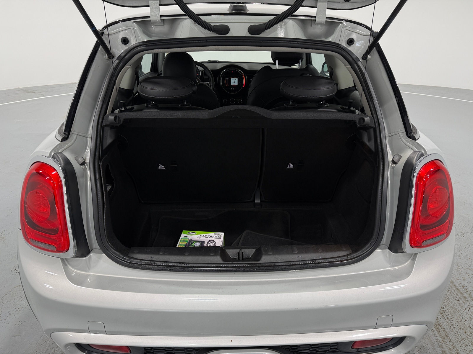 Thumbnail: 2015 MINI Cooper Hardtop - 6