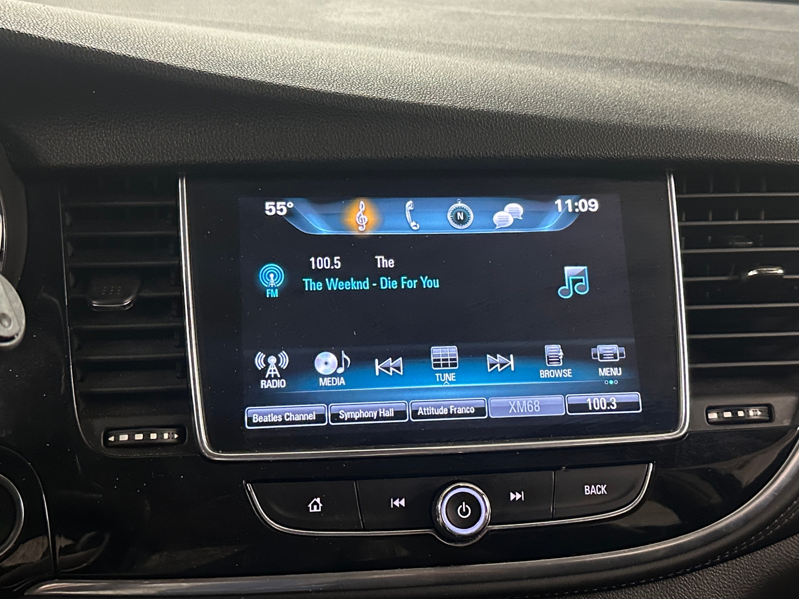 Thumbnail: 2018 Buick Encore - 3