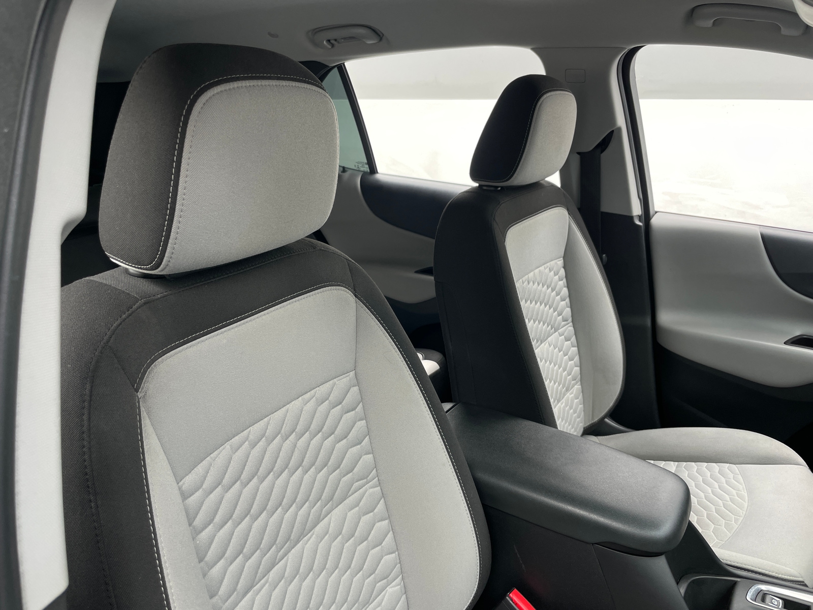 Thumbnail: 2021 Chevrolet Equinox - 2