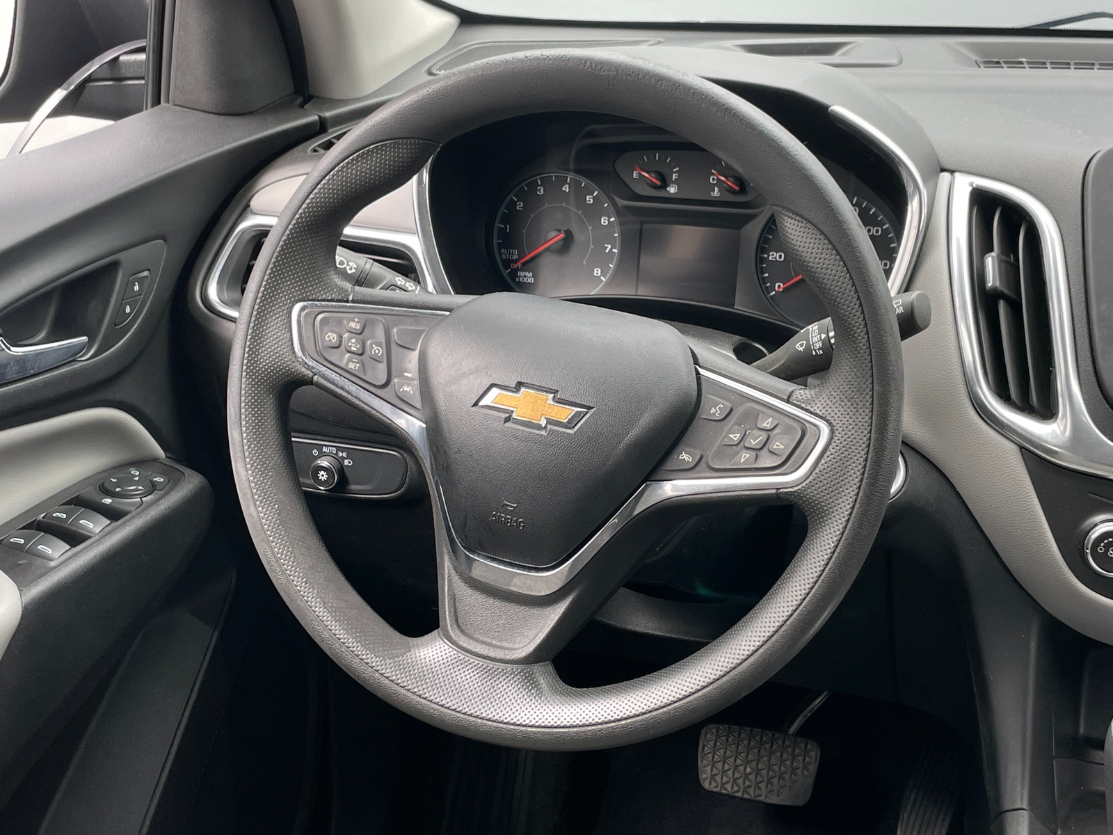 Thumbnail: 2021 Chevrolet Equinox - 5