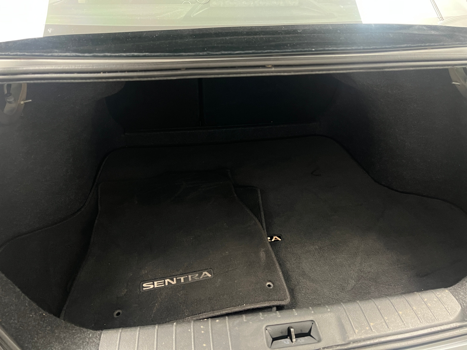 Thumbnail: 2021 Nissan Sentra - 7