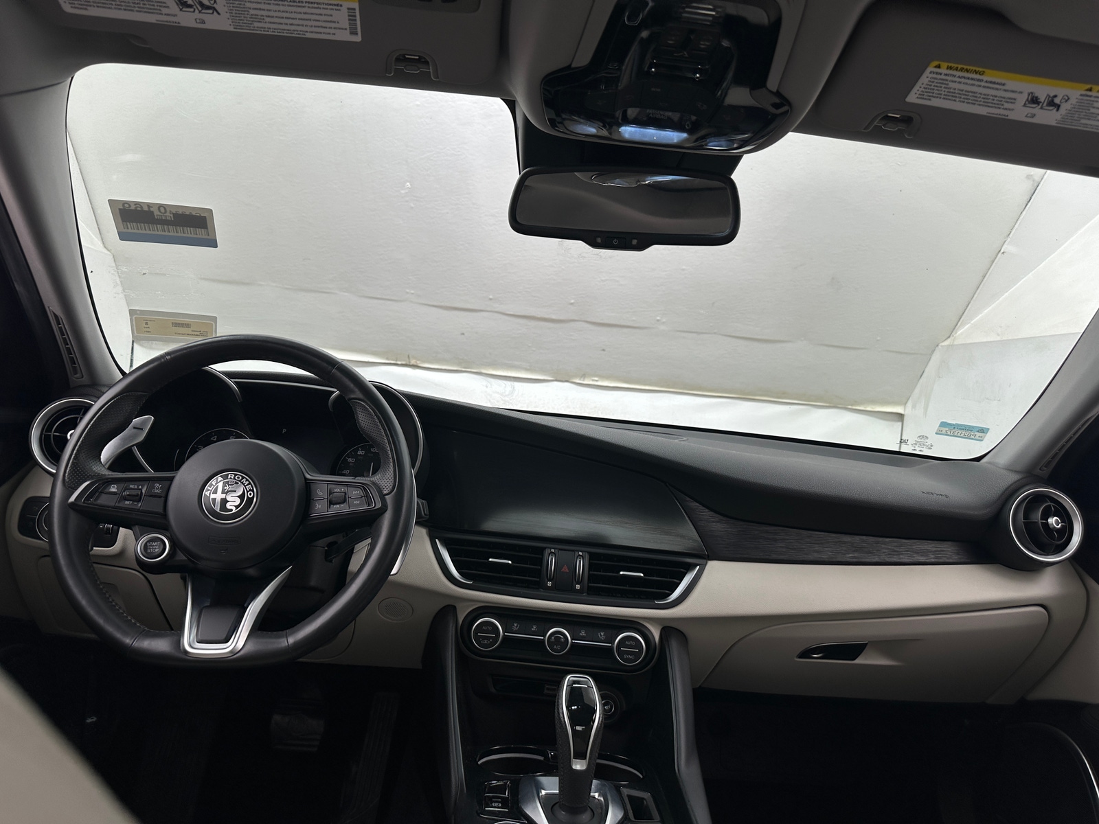 Thumbnail: 2021 Alfa Romeo Giulia - 2