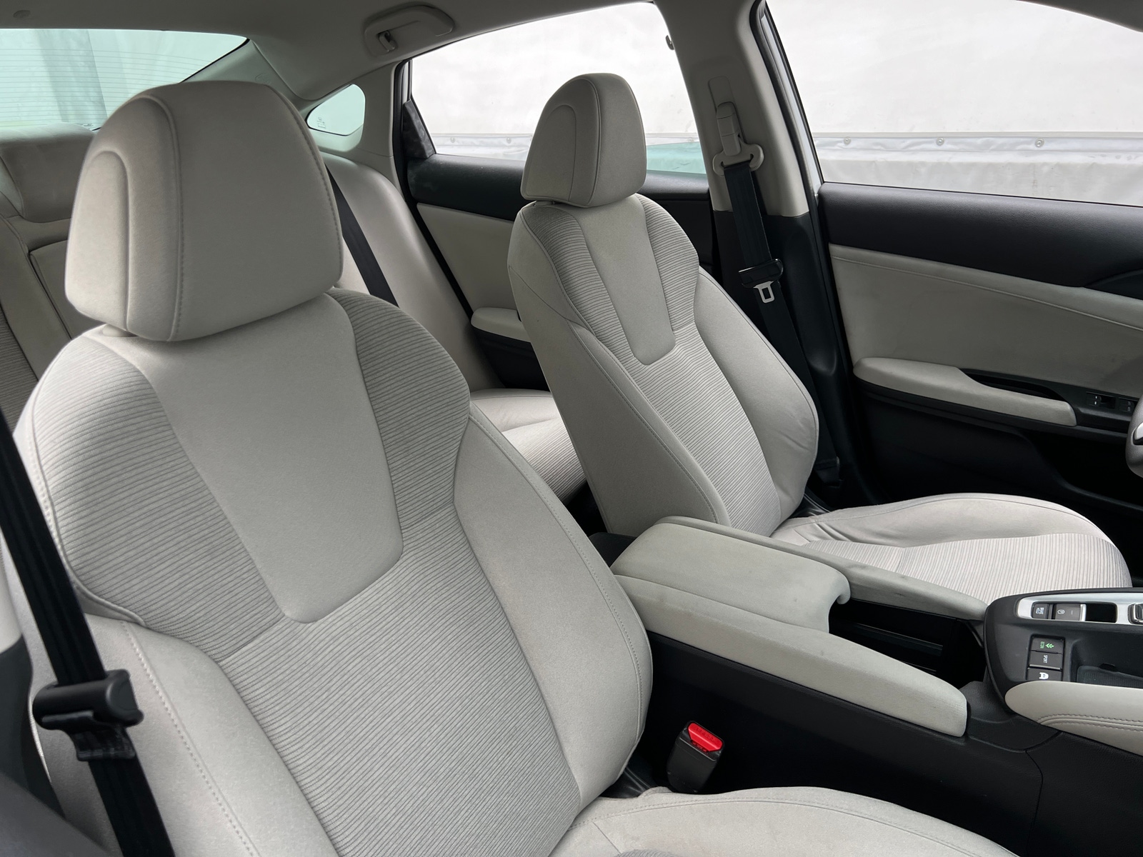 Thumbnail: 2019 Honda Insight - 2