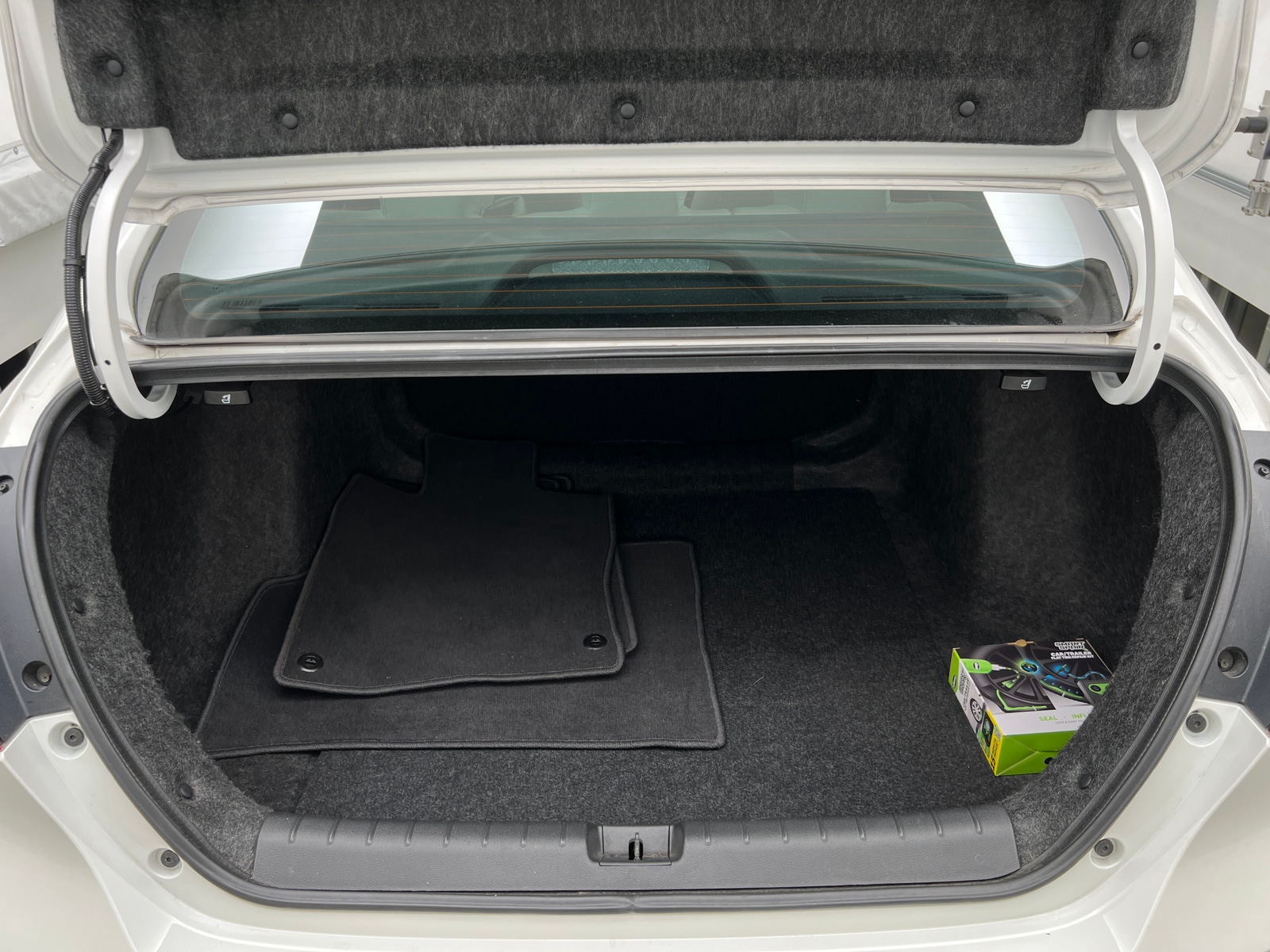 Thumbnail: 2019 Honda Insight - 7