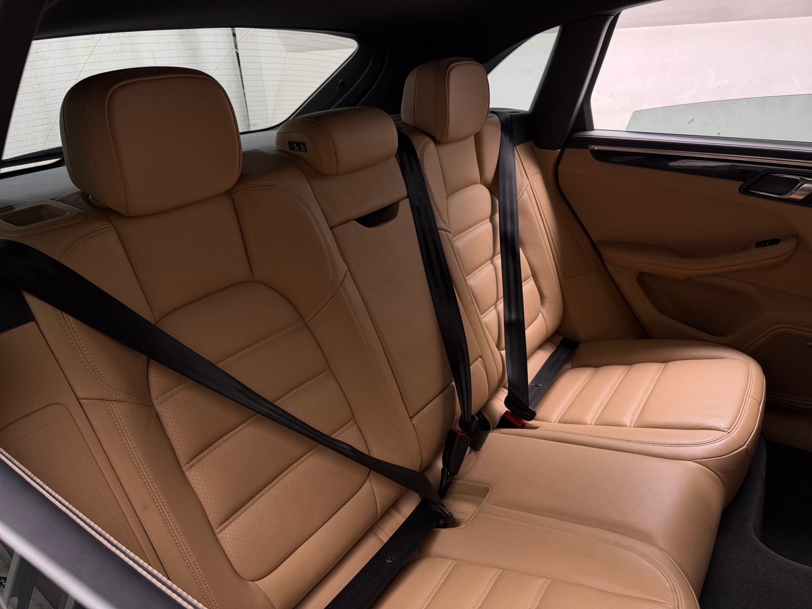 Thumbnail: 2018 Porsche Macan - 5
