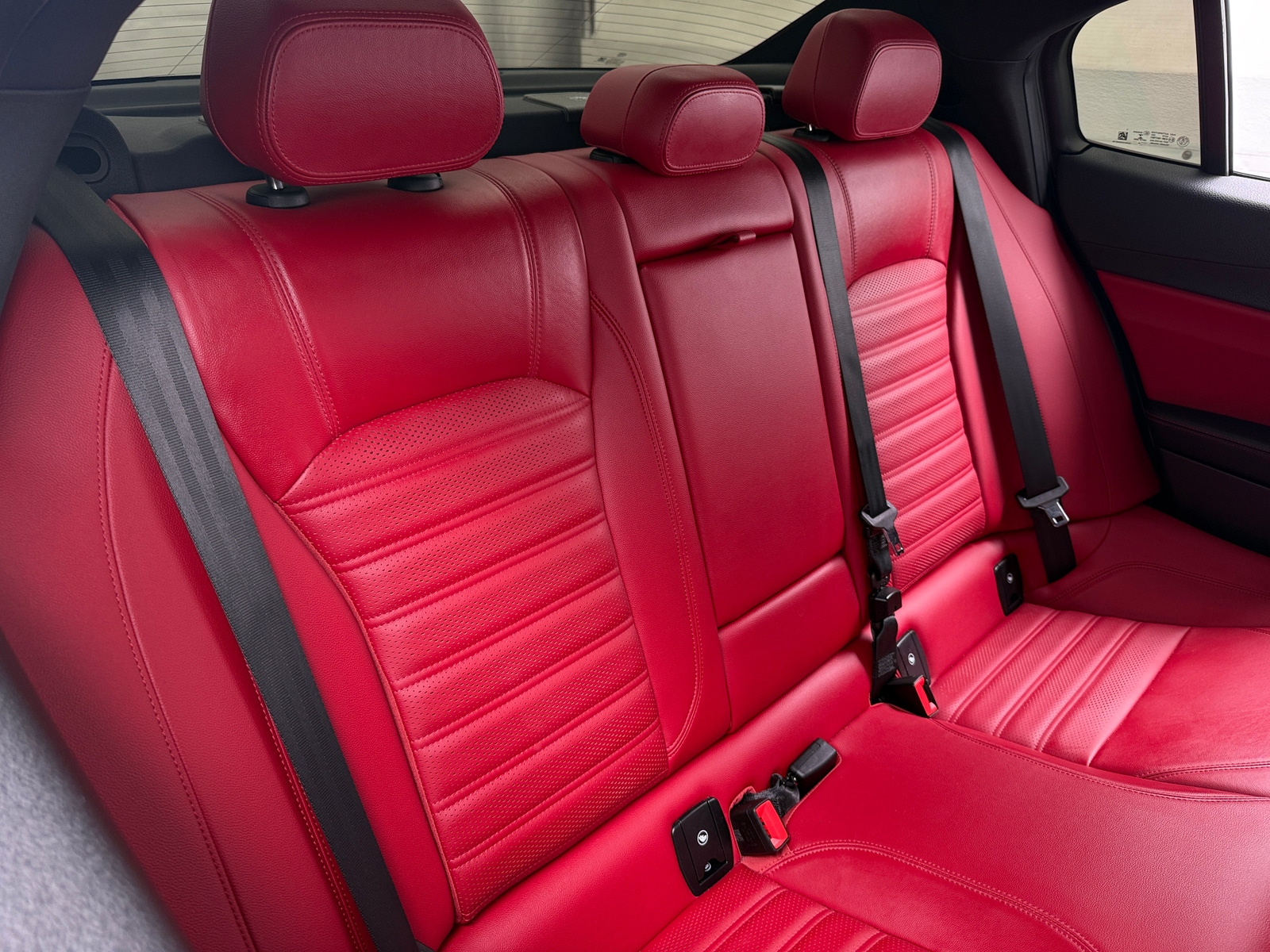 Thumbnail: 2020 Alfa Romeo Giulia - 5