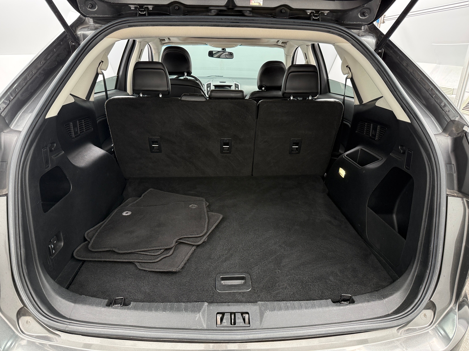 Thumbnail: 2017 Ford Edge - 7