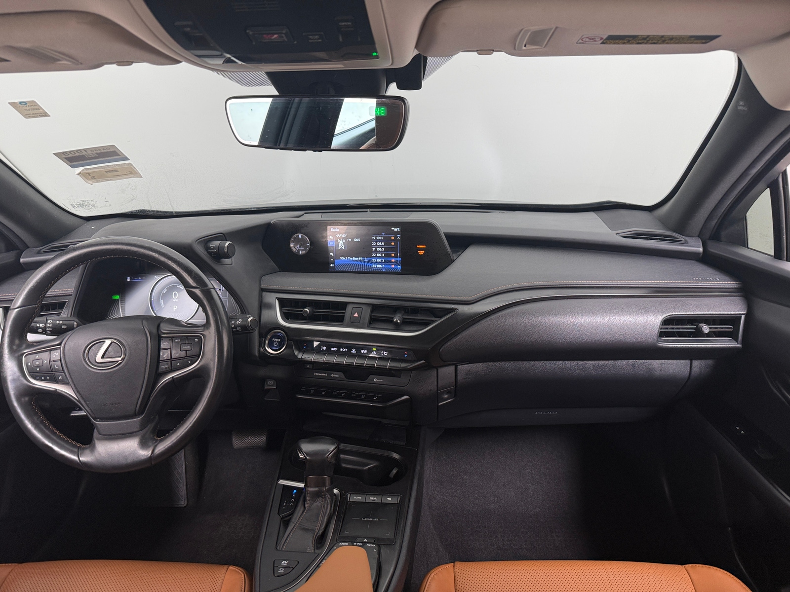 Thumbnail: 2019 Lexus UX - 2