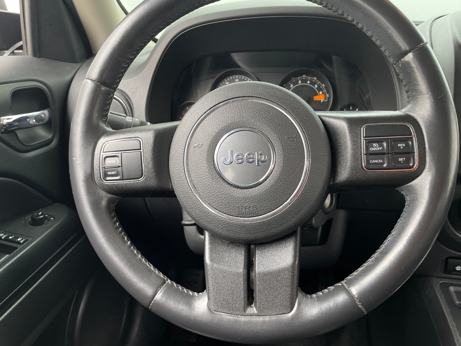 Thumbnail: 2017 Jeep Patriot - 4