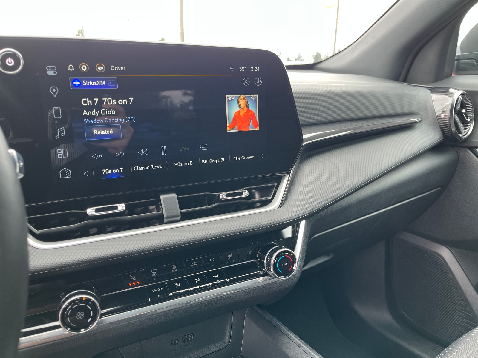 Thumbnail: 2025 Chevrolet Equinox - 4