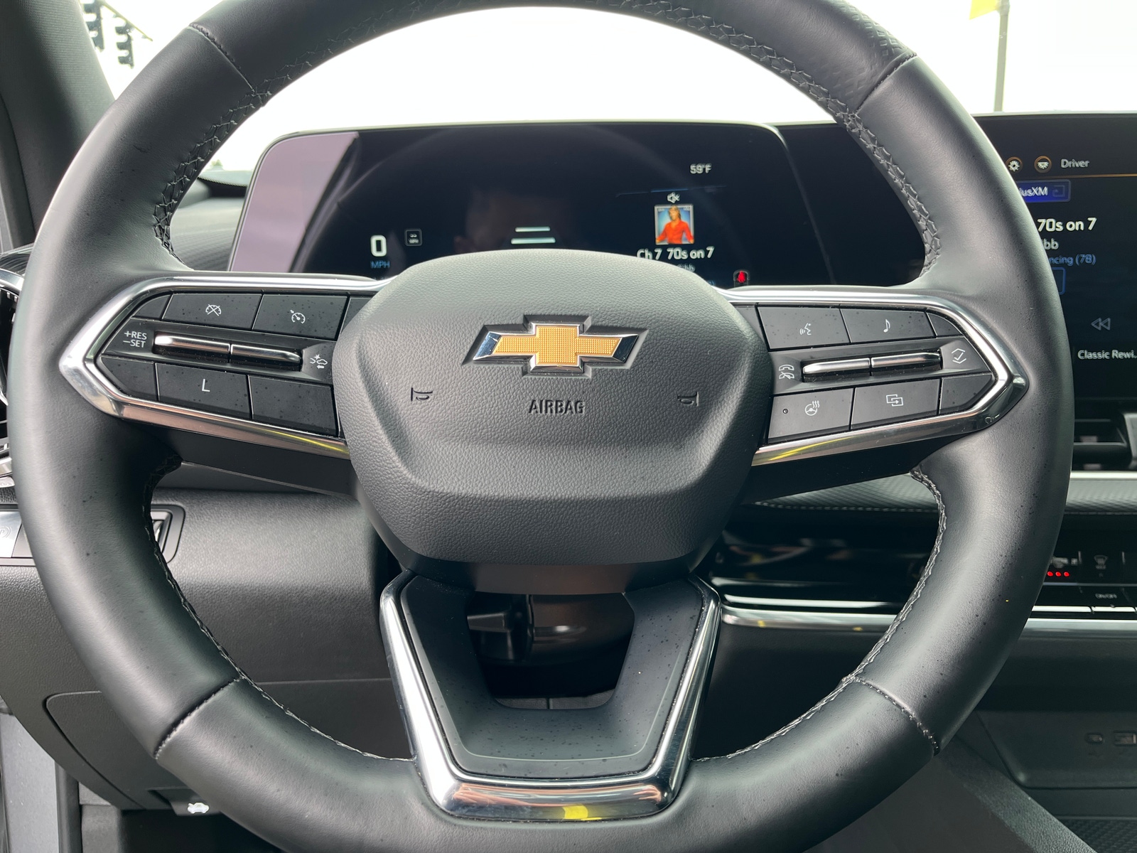 Thumbnail: 2025 Chevrolet Equinox - 5