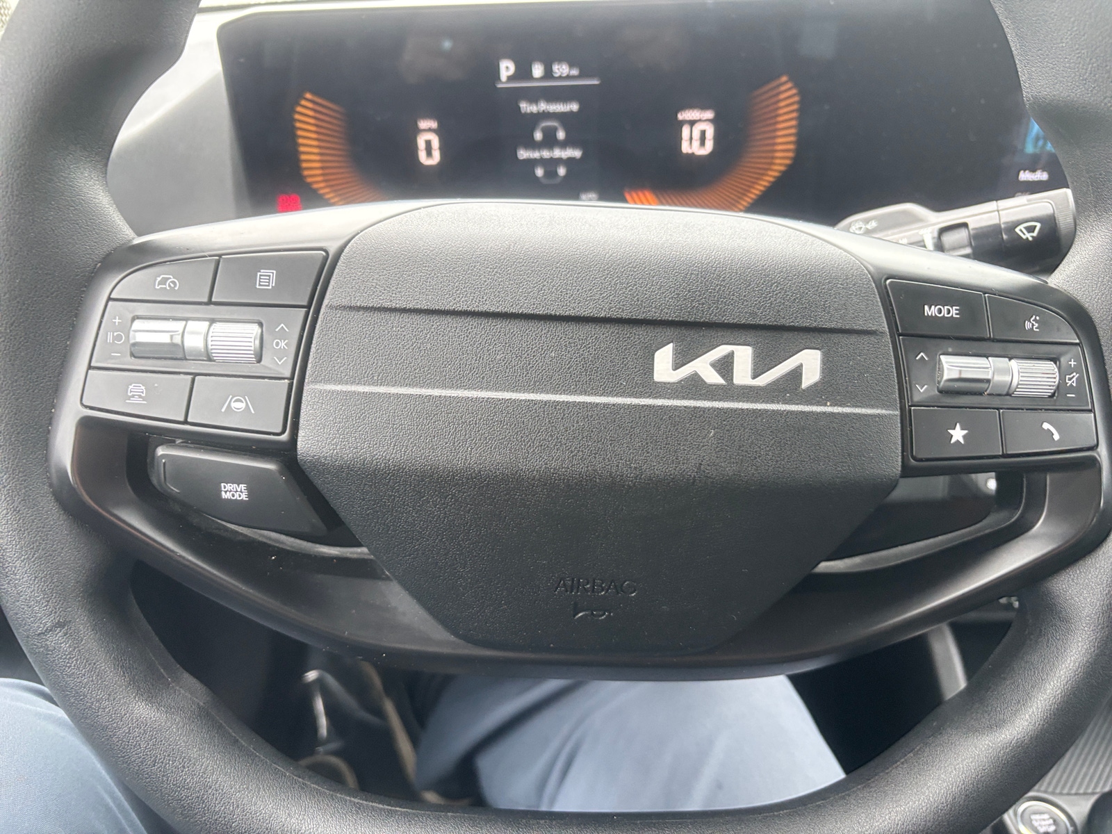 Thumbnail: 2025 Kia K4 - 4