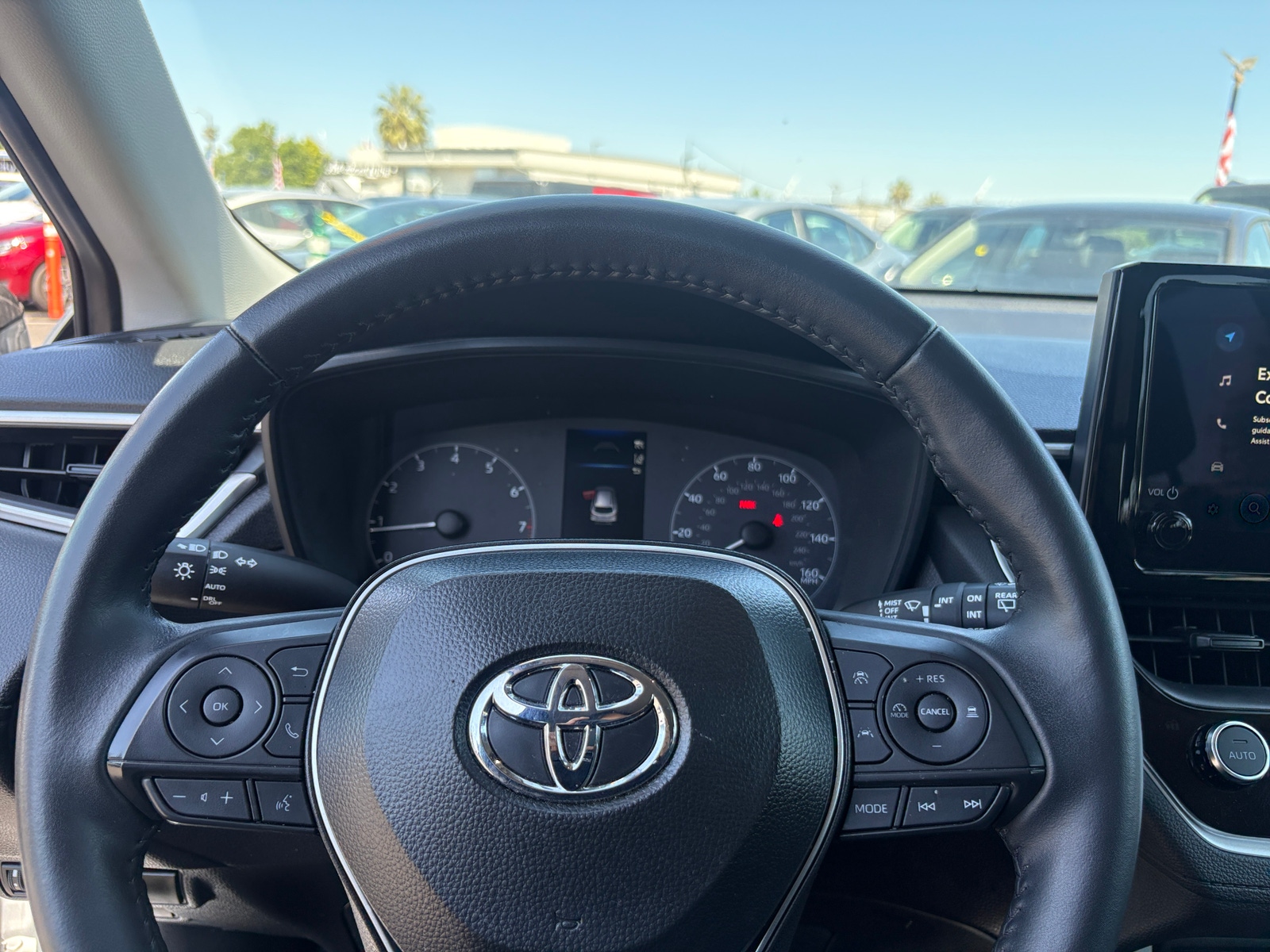 Thumbnail: 2025 Toyota Corolla Cross - 4