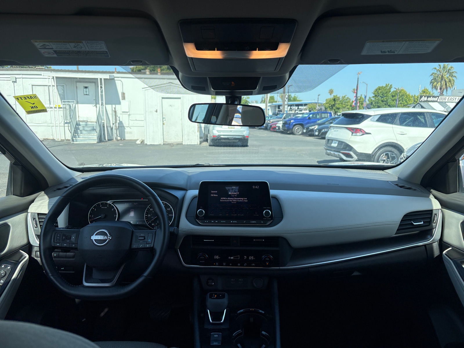 Thumbnail: 2025 Nissan Rogue - 3