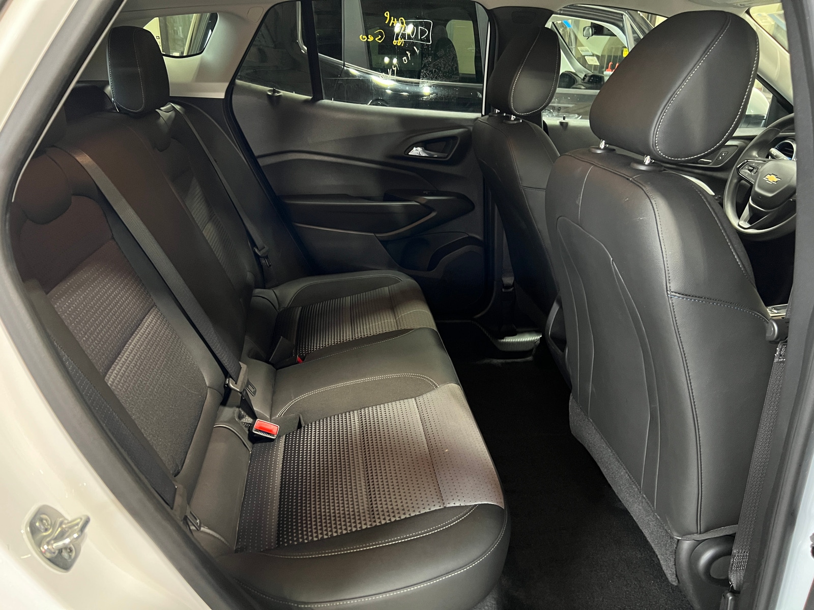 Thumbnail: 2025 Chevrolet Trax - 6