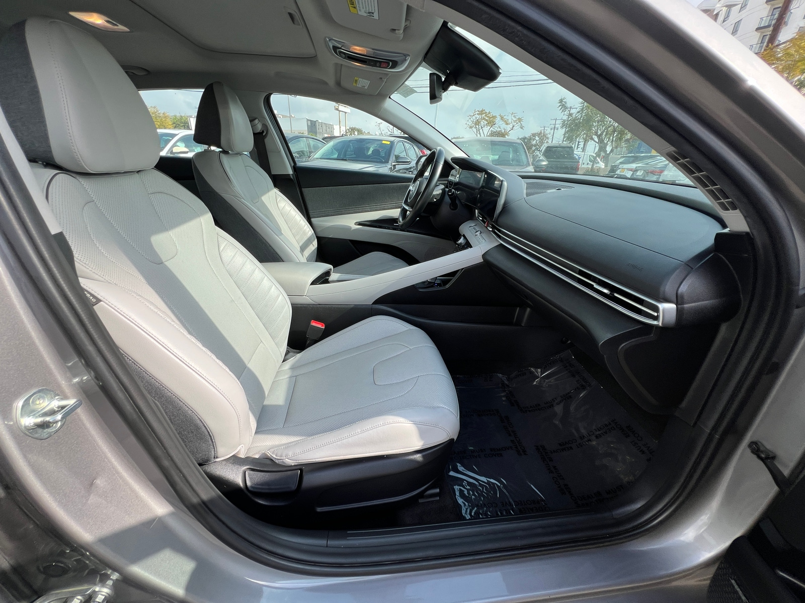 Thumbnail: 2023 Hyundai Elantra - 2