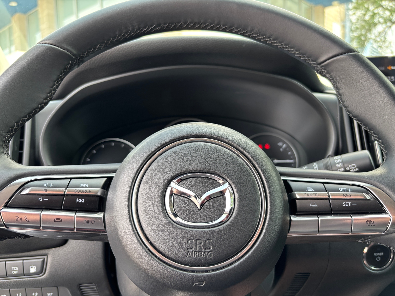 Thumbnail: 2025 Mazda CX-50 - 4
