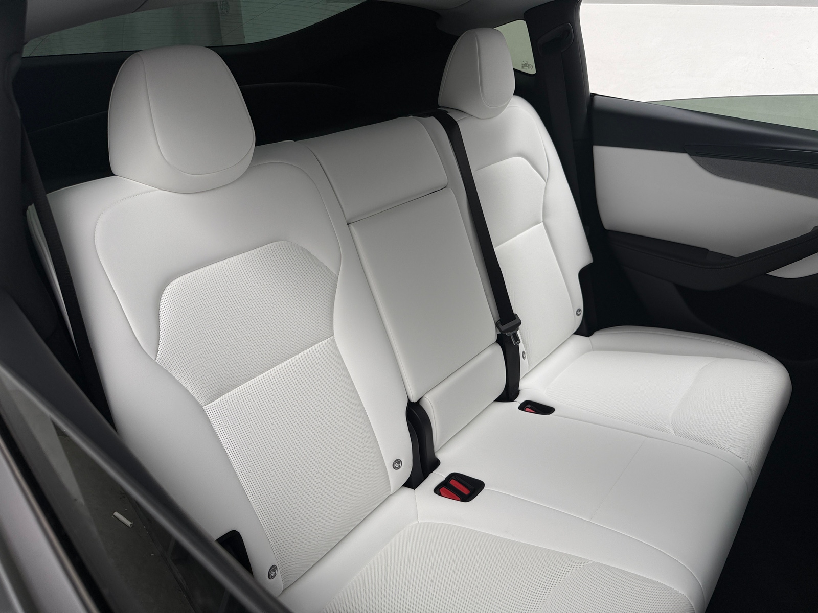 Thumbnail: 2026 Tesla Model Y - 4