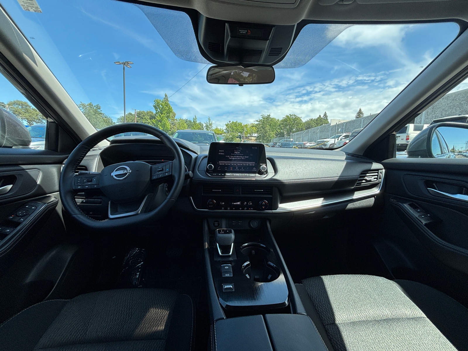 Thumbnail: 2025 Nissan Rogue - 3
