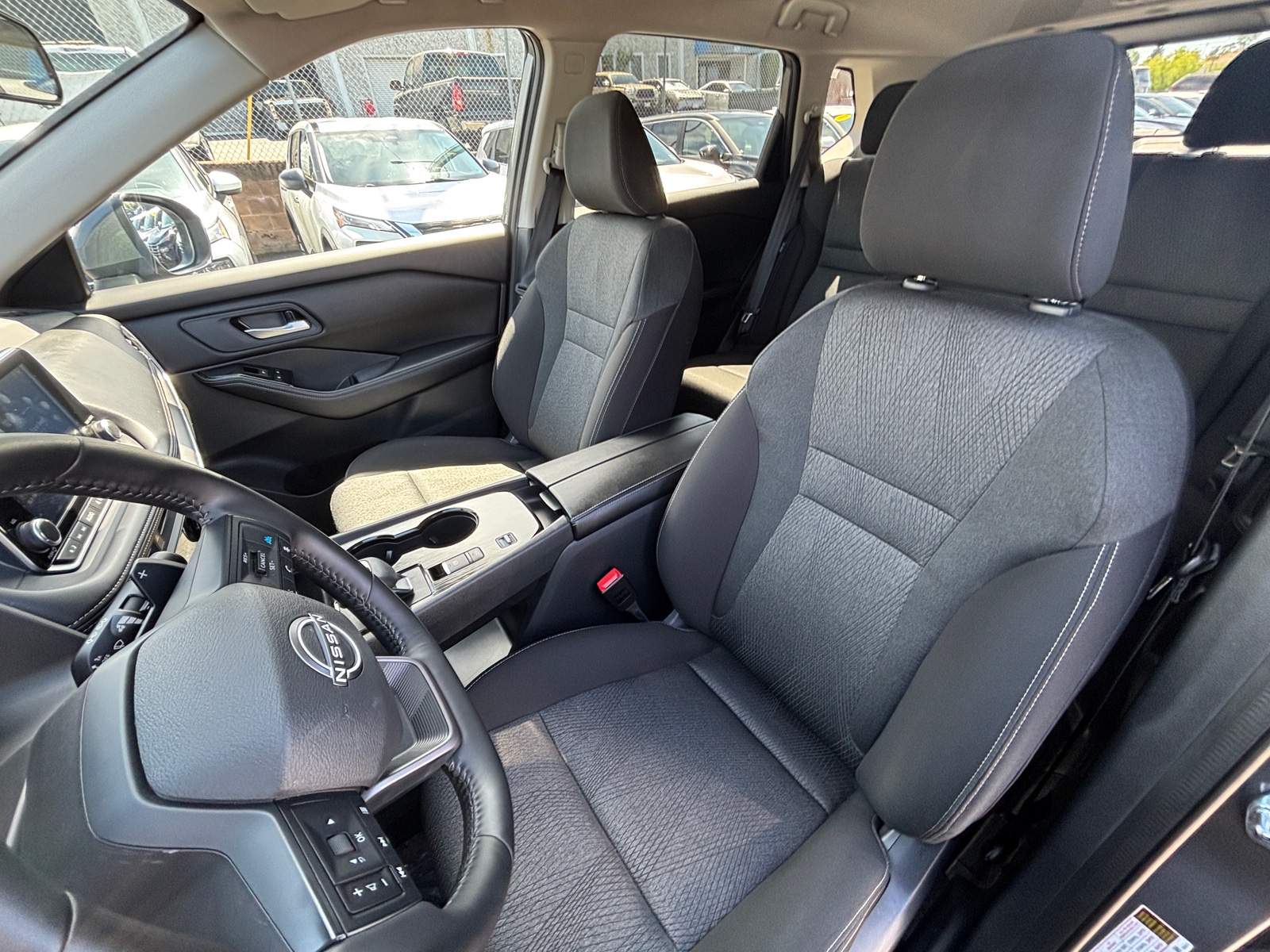 Thumbnail: 2025 Nissan Rogue - 2