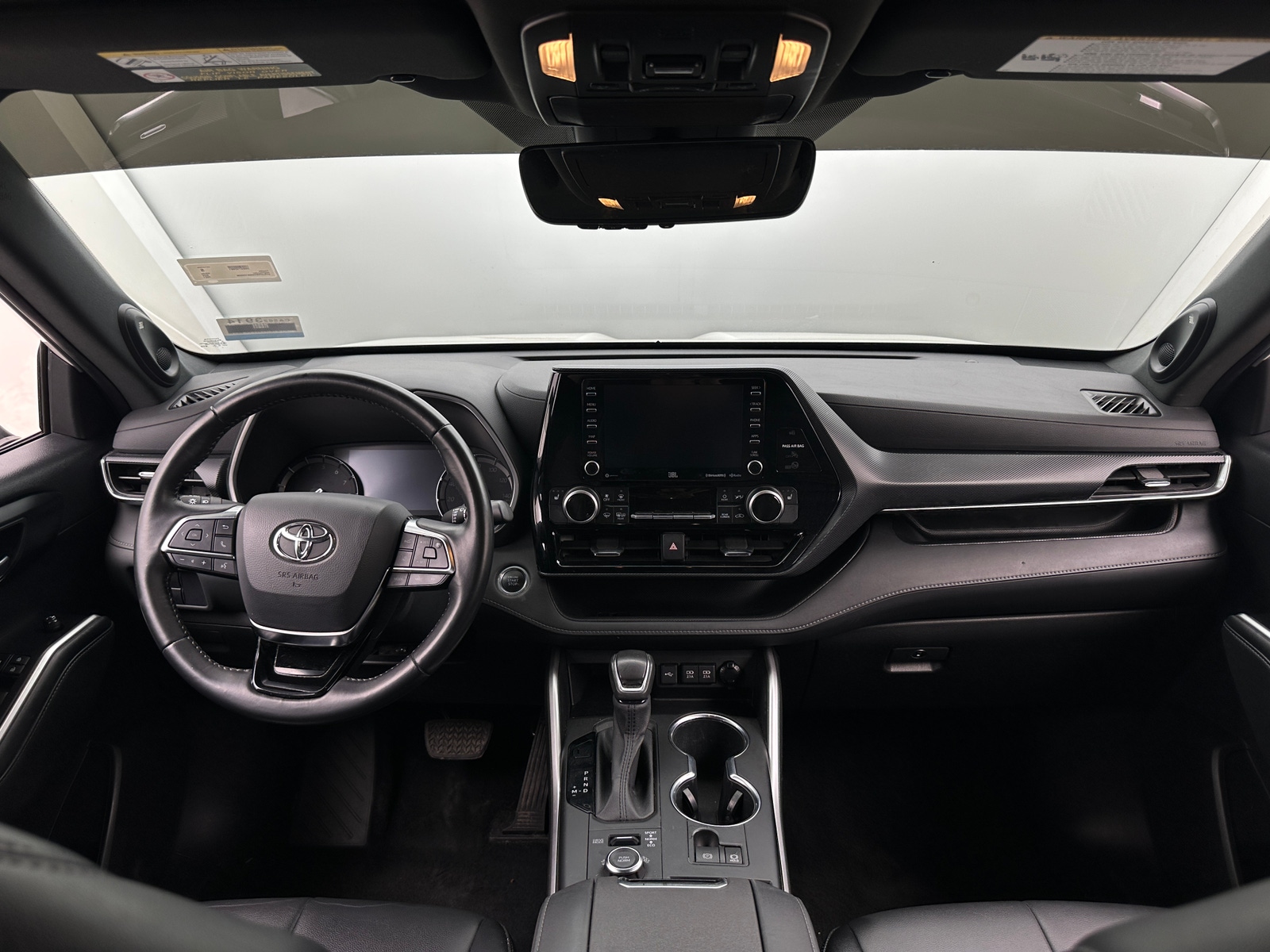 Thumbnail: 2021 Toyota Highlander - 3