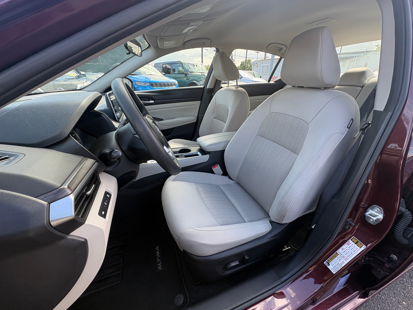 Thumbnail: 2025 Nissan Altima - 2