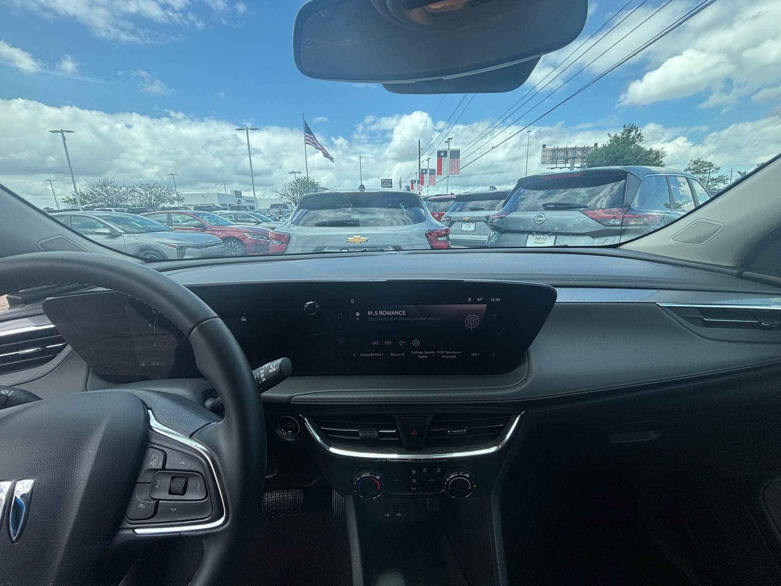 Thumbnail: 2025 Buick Encore GX - 3