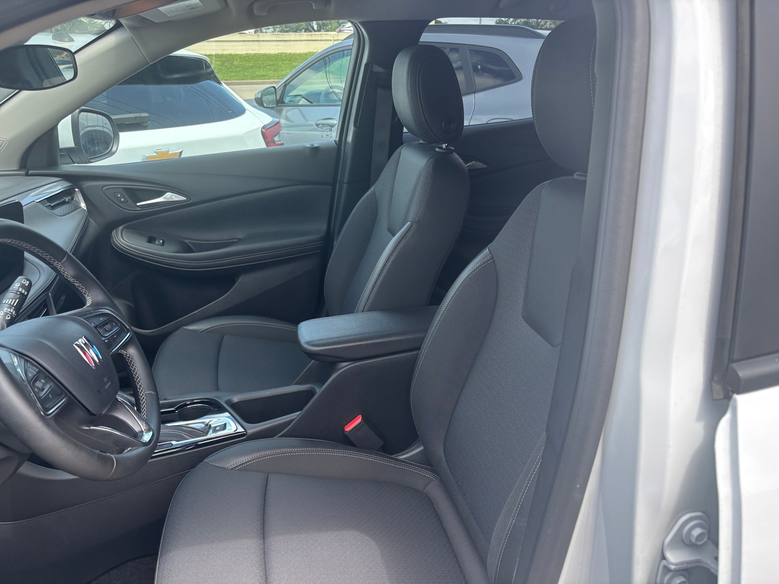 Thumbnail: 2025 Buick Encore GX - 2