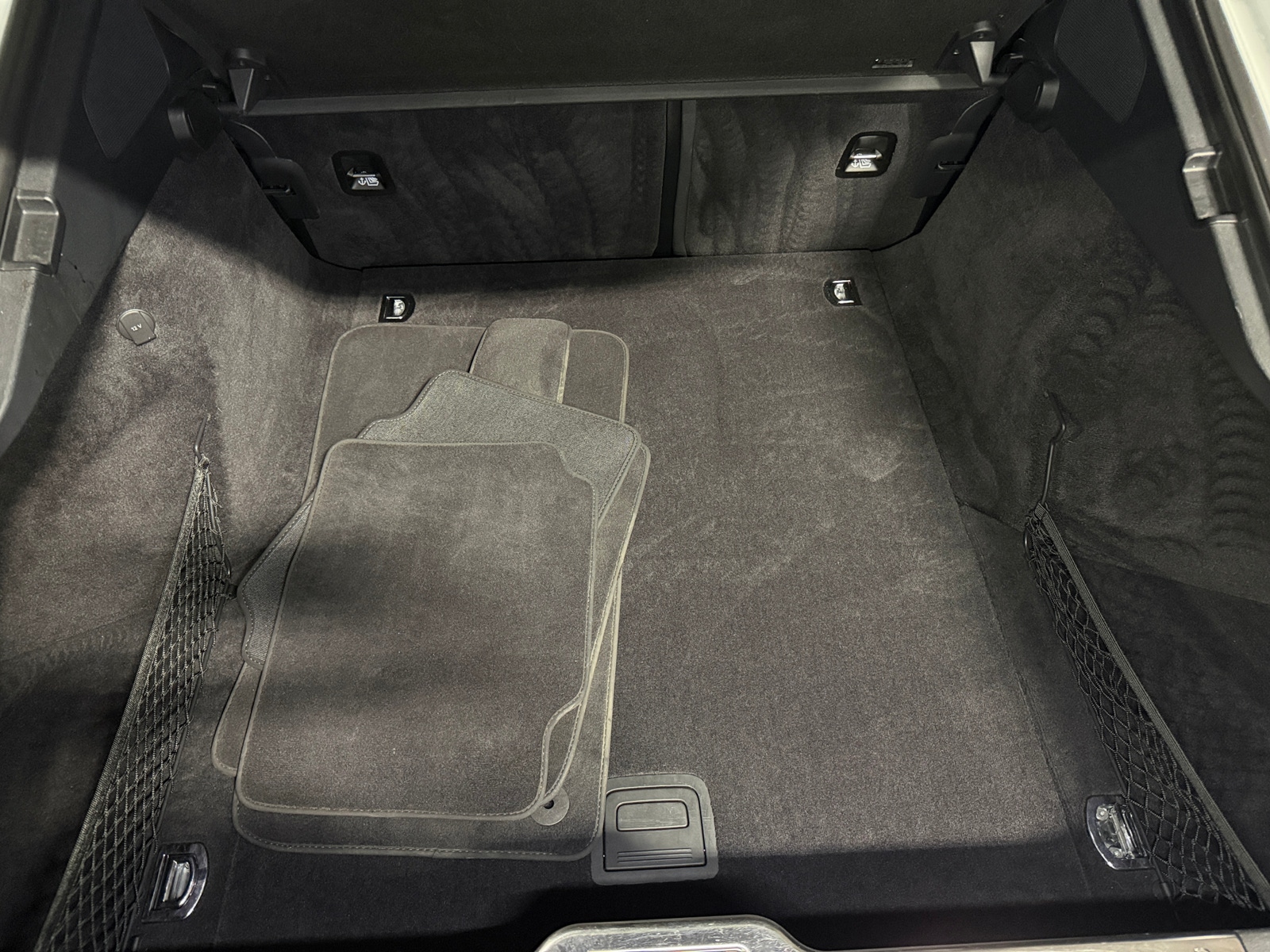 Thumbnail: 2018 Porsche Panamera - 6