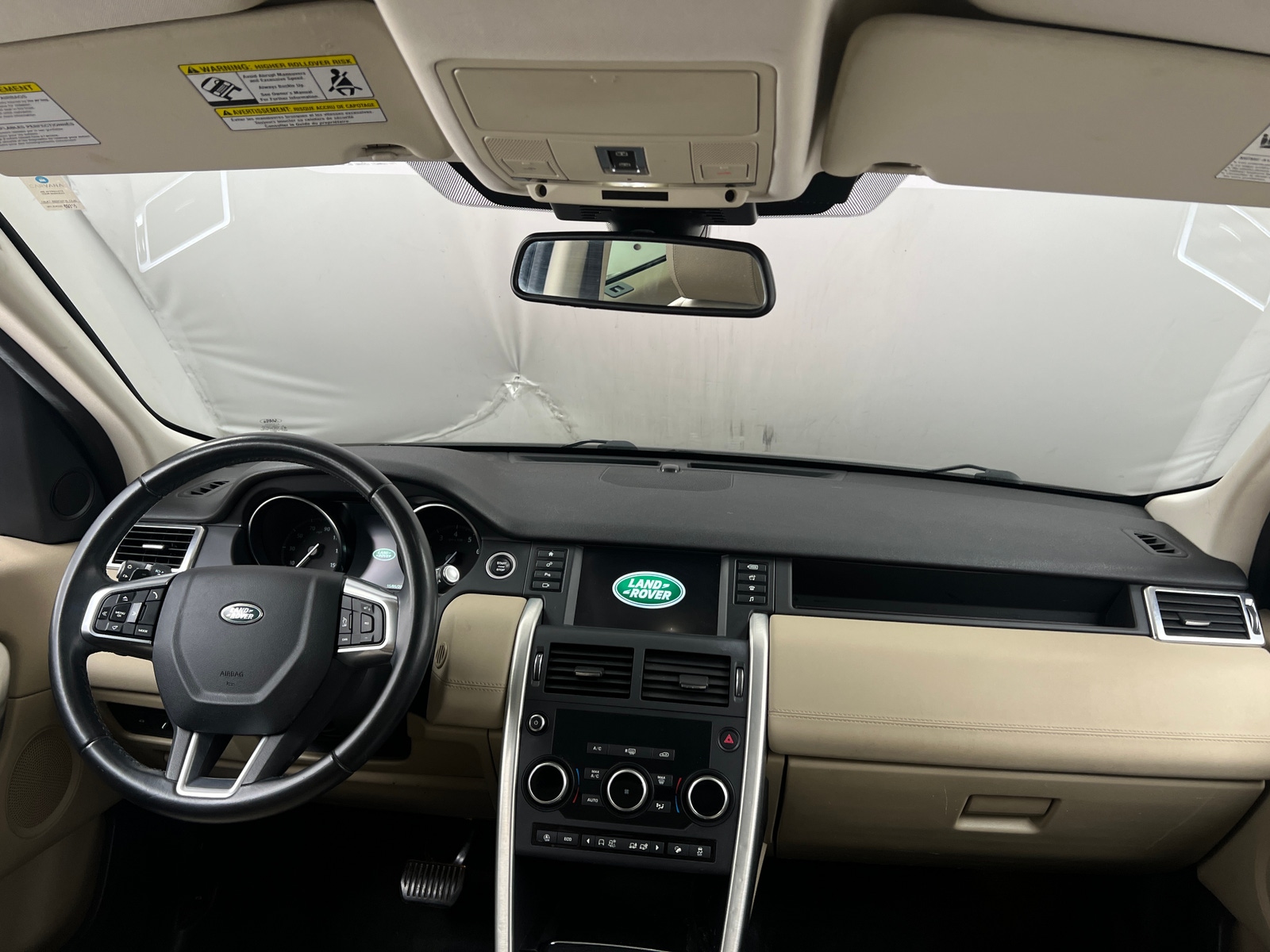Thumbnail: 2019 Land Rover Discovery Sport - 2