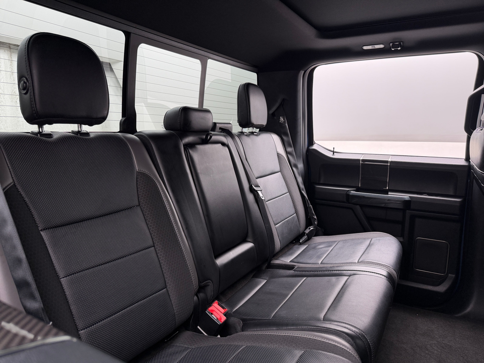 Thumbnail: 2019 Ford Econoline - 5