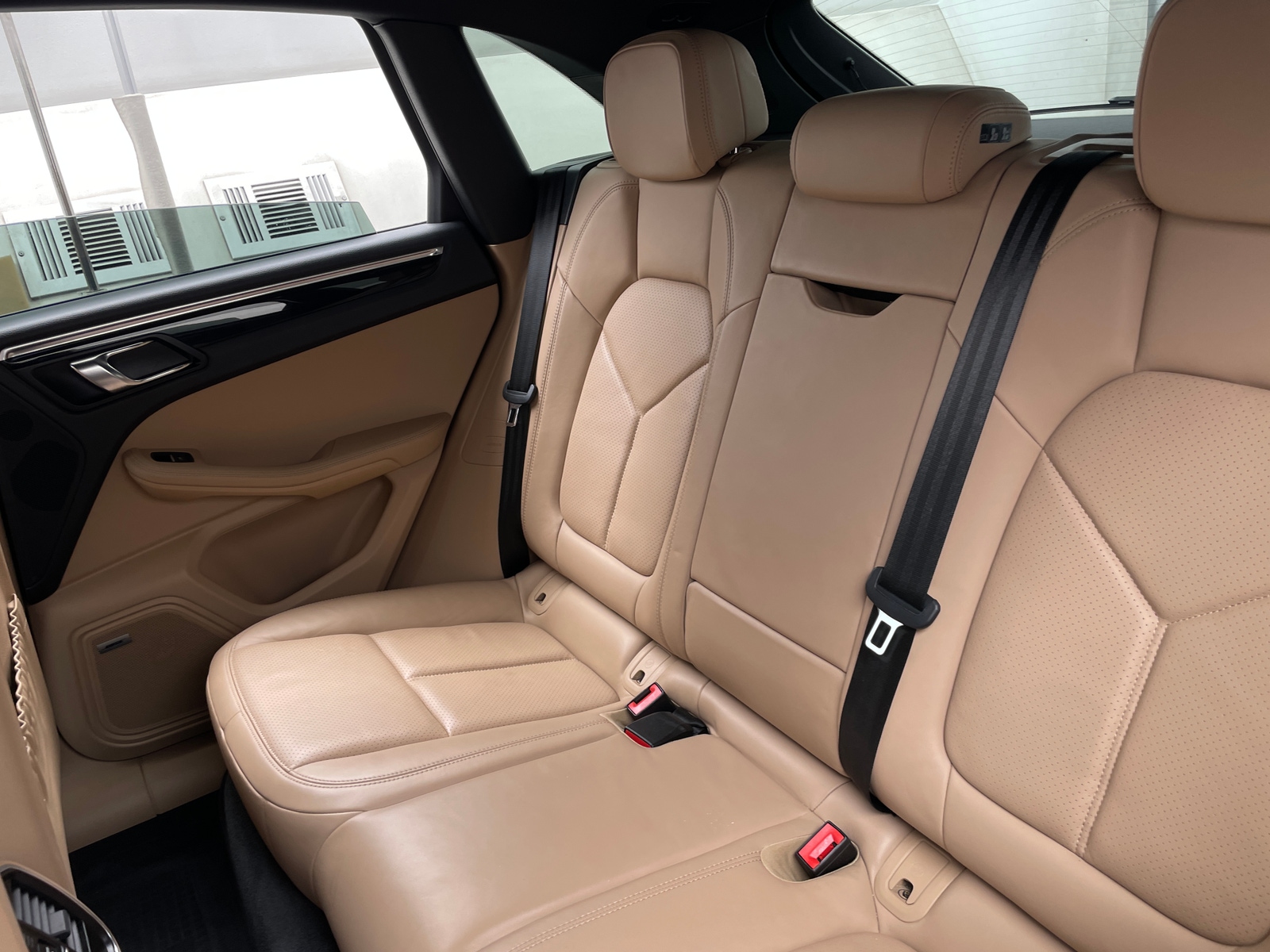 Thumbnail: 2019 Porsche Macan - 6