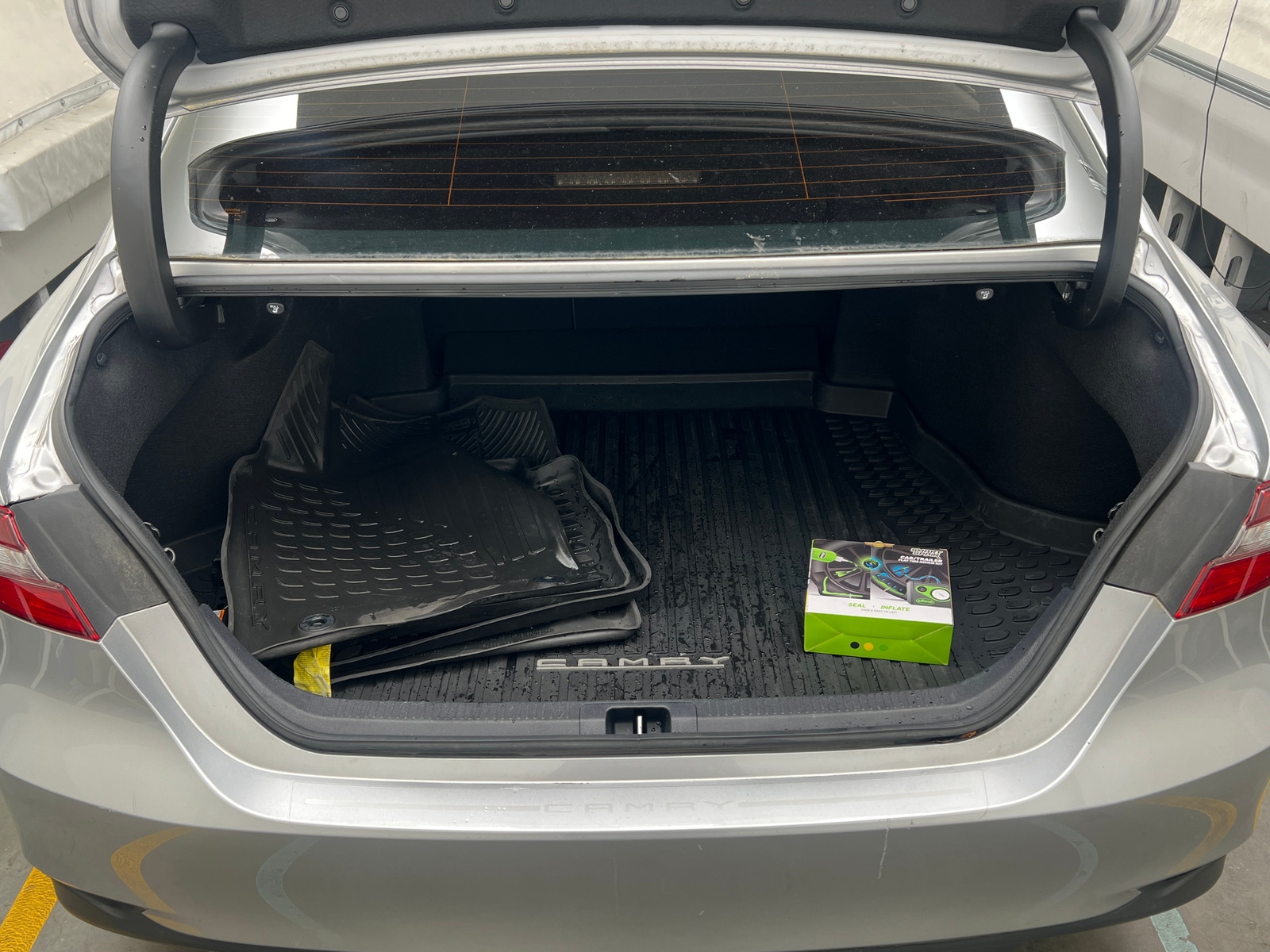 Thumbnail: 2022 Toyota Camry - 7